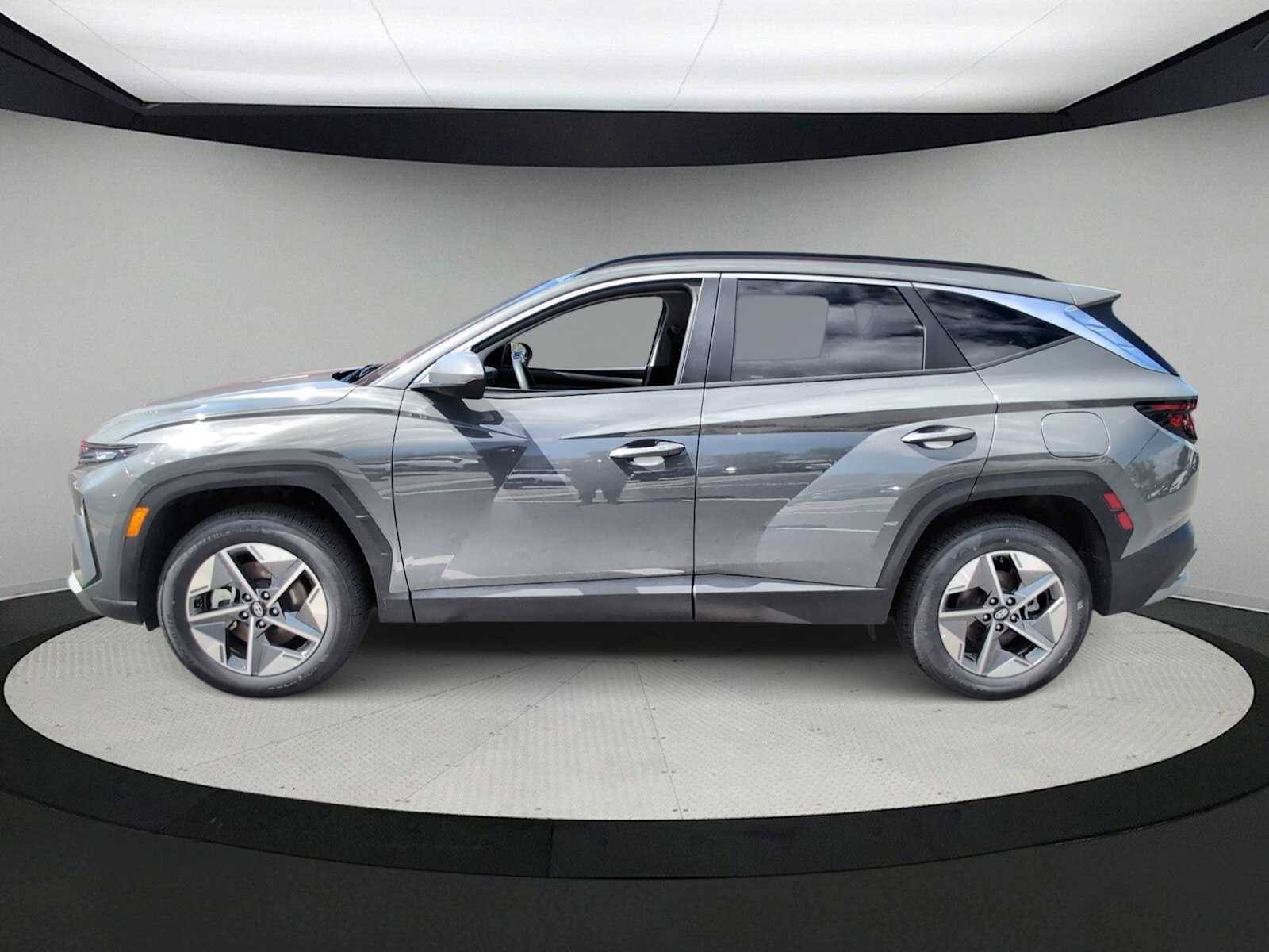 Thumbnail: 2025 Hyundai Tucson - 5