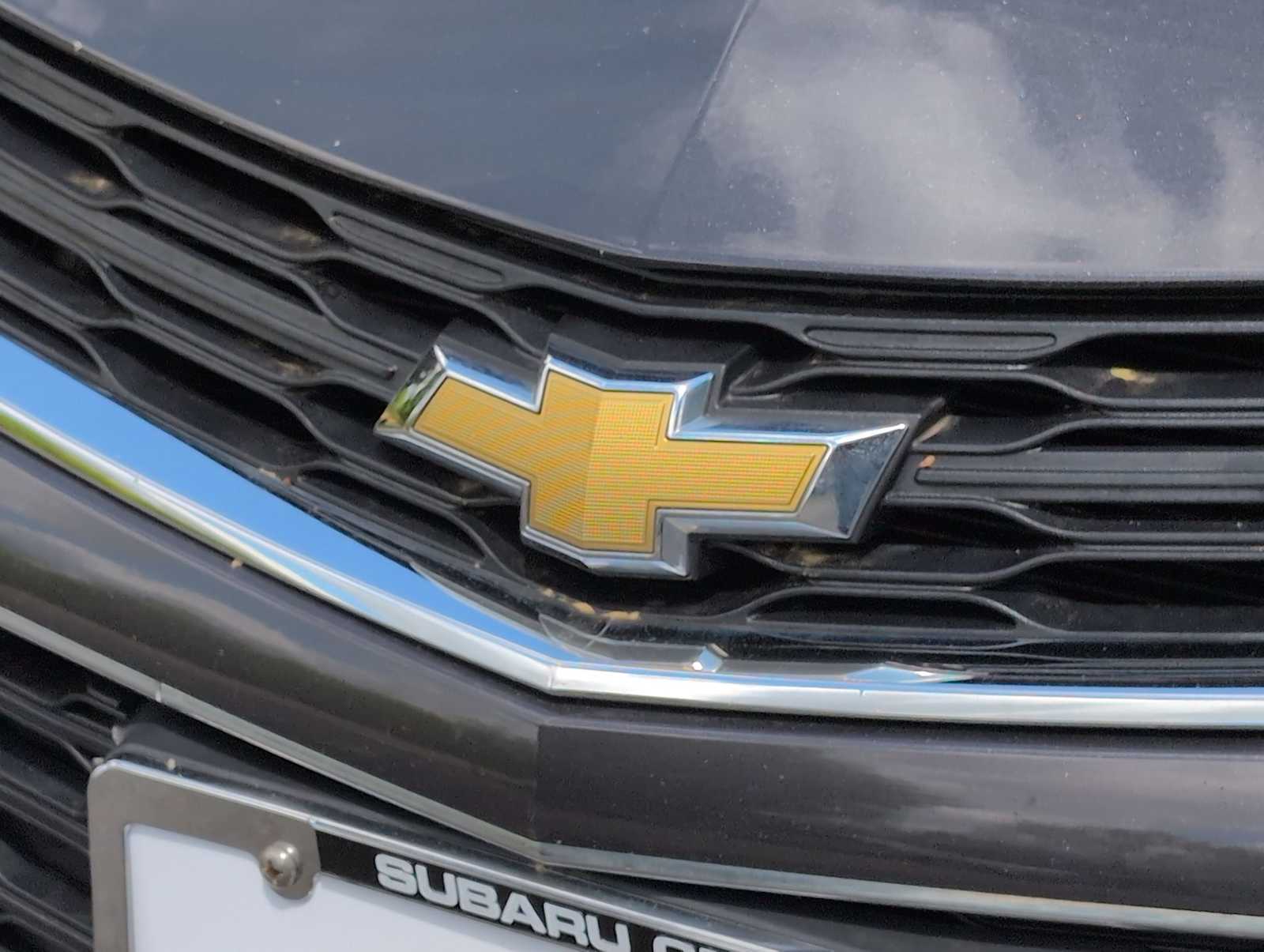 Thumbnail: 2017 Chevrolet Cruze - 12