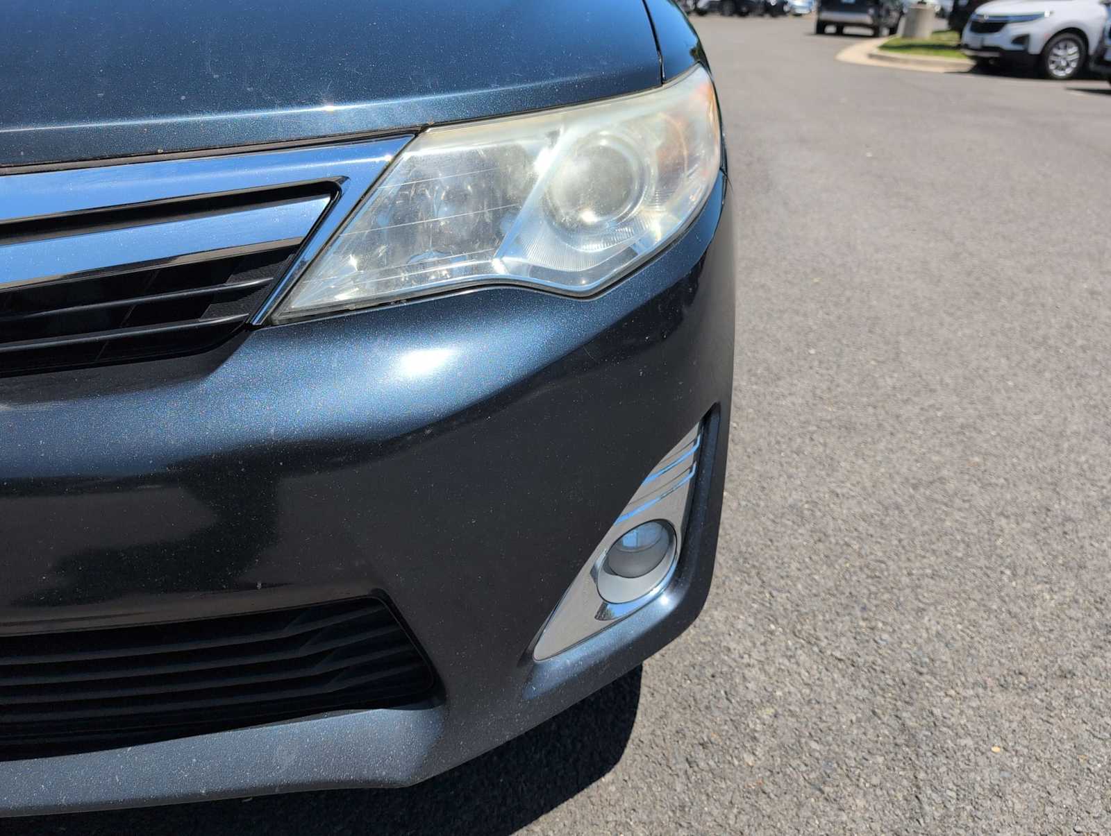 Thumbnail: 2012 Toyota Camry - 11