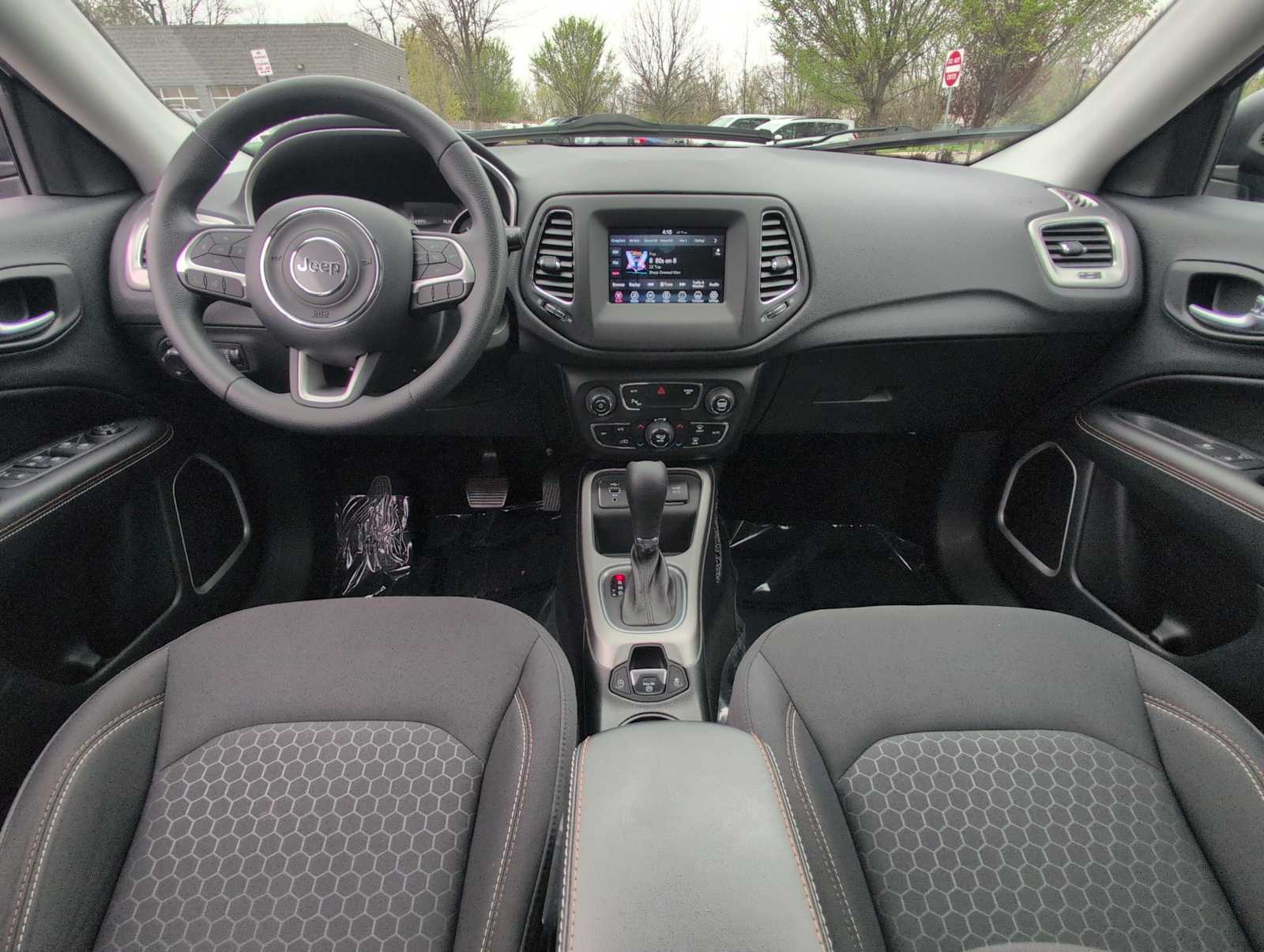 Thumbnail: 2019 Jeep Compass - 15