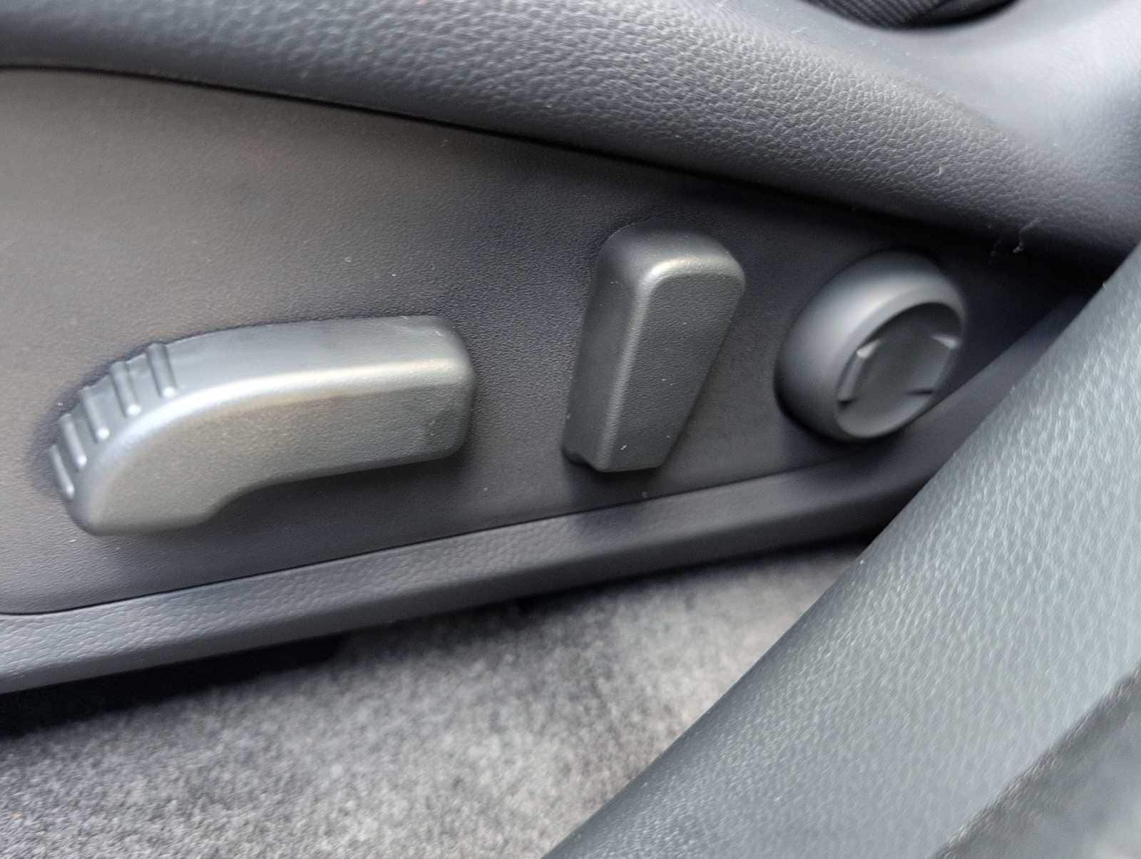 Thumbnail: 2026 Subaru Forester - 17