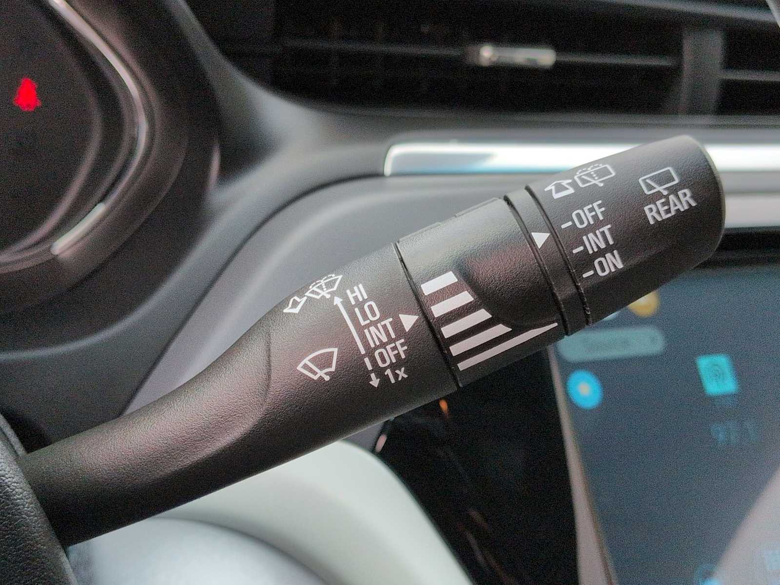 Thumbnail: 2021 Chevrolet Bolt EV - 25