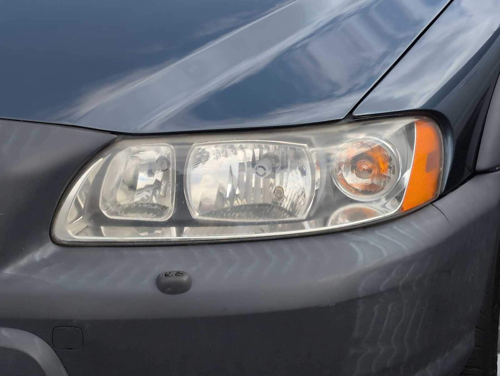 Thumbnail: 2005 Volvo XC70 - 11