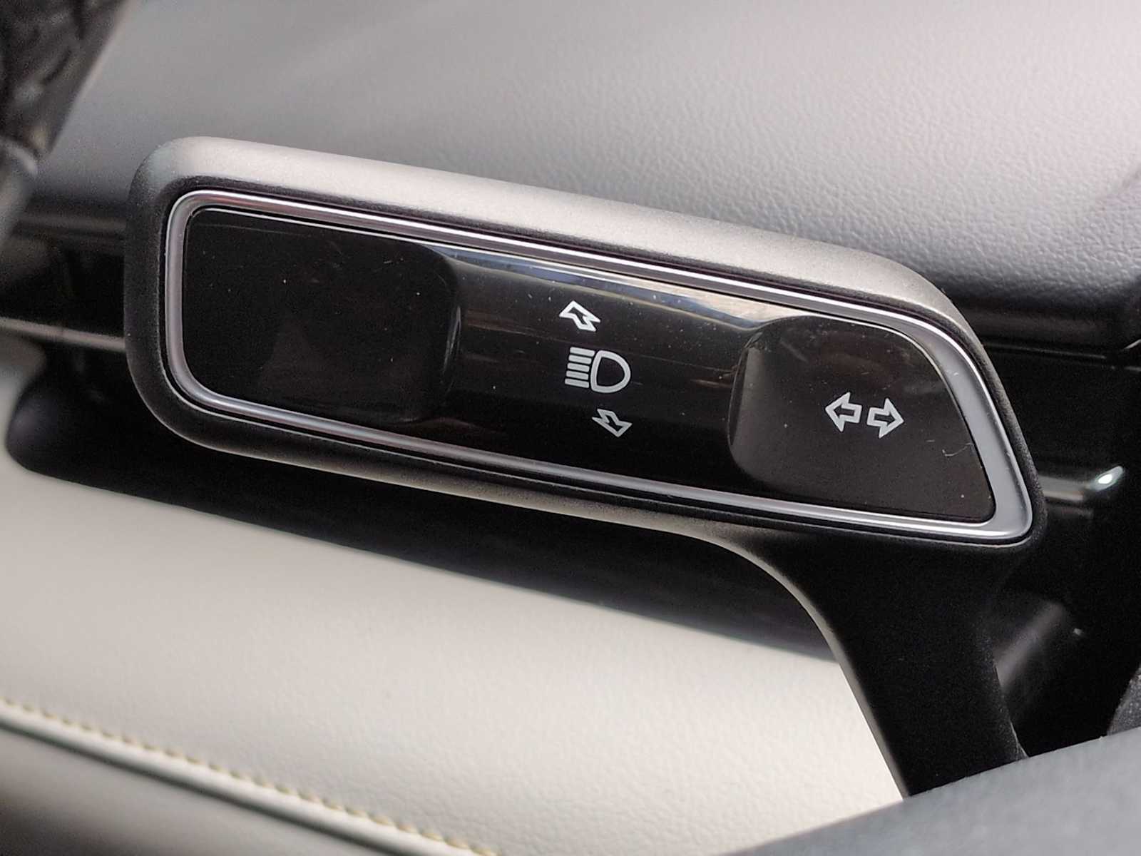 Thumbnail: 2024 Lincoln Nautilus - 26