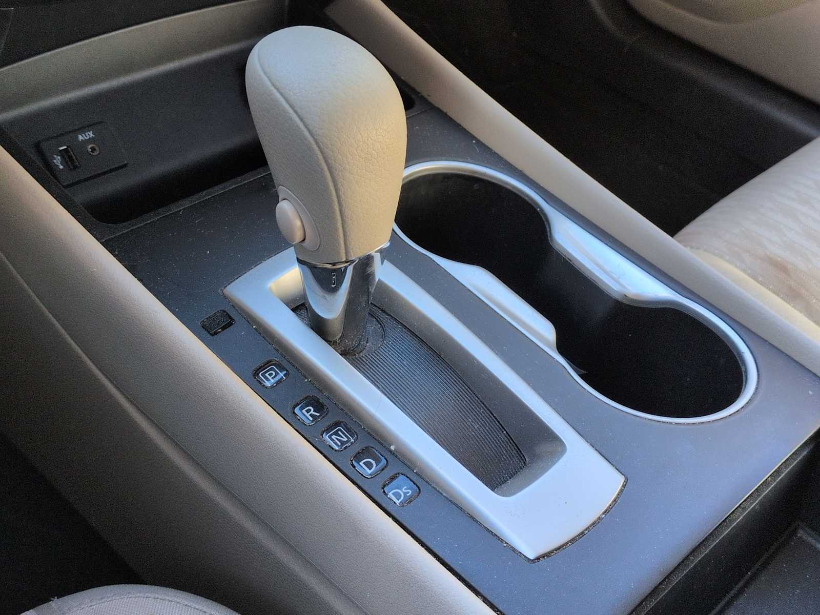 Thumbnail: 2016 Nissan Altima - 32