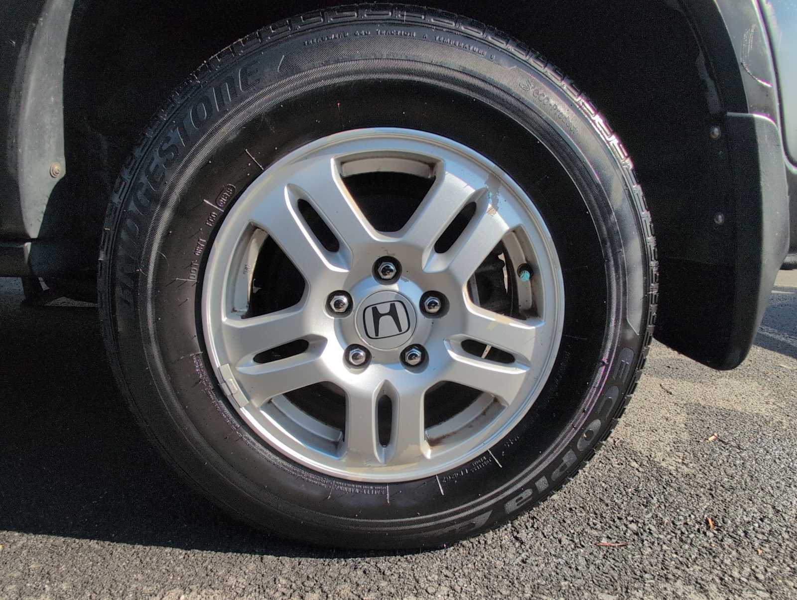 Thumbnail: 2004 Honda CR-V - 14