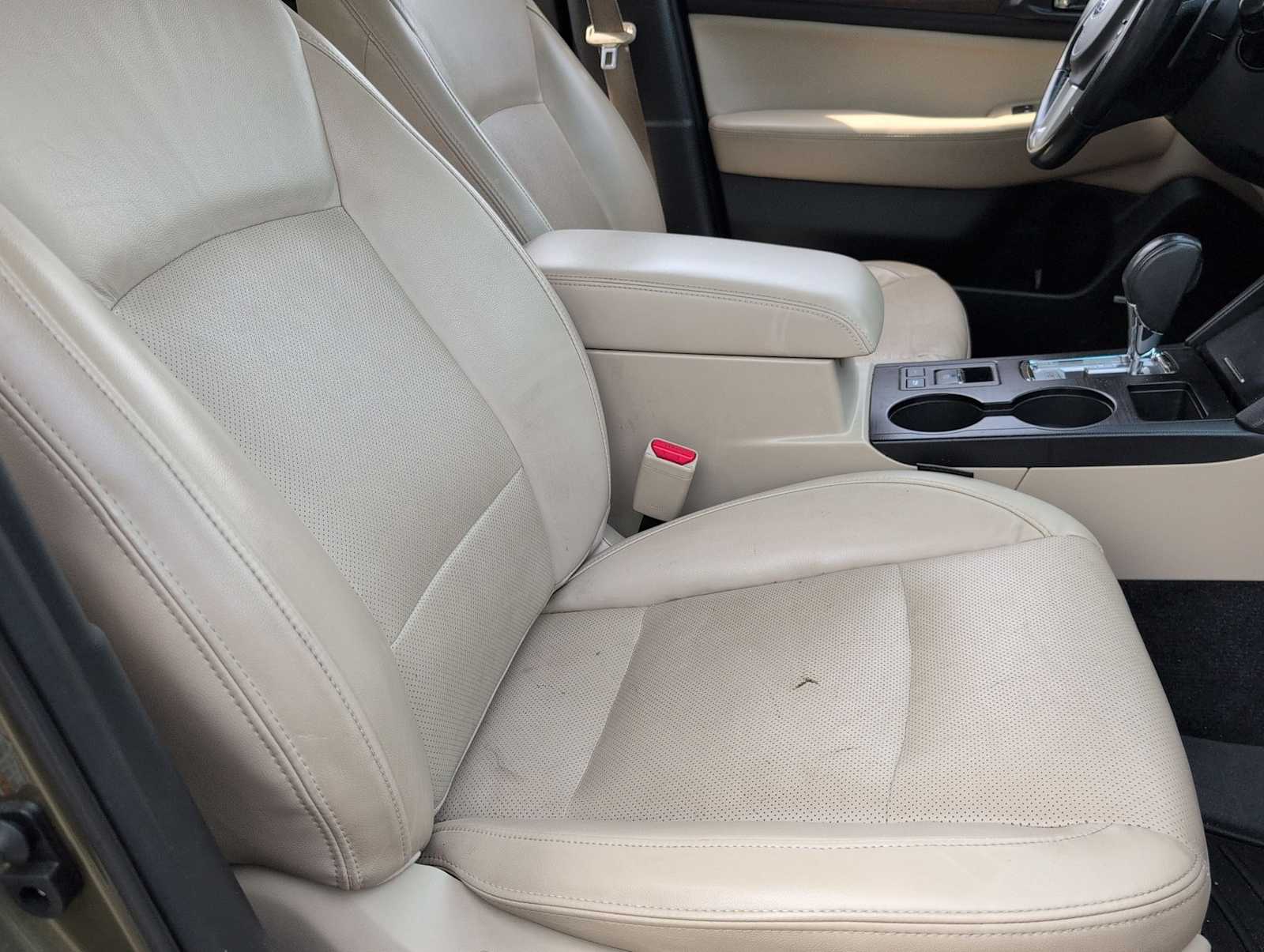 Thumbnail: 2015 Subaru Outback - 20