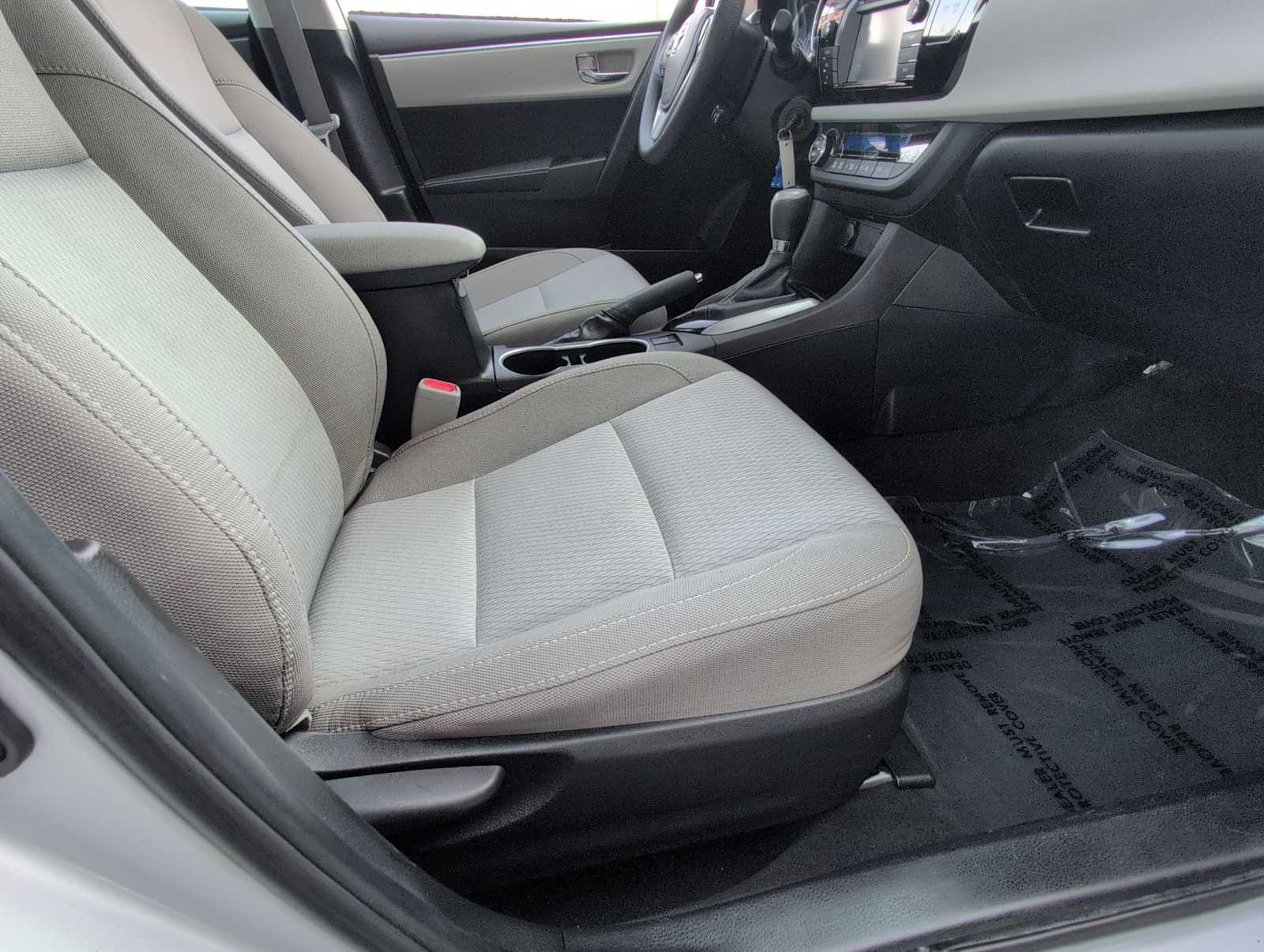 Thumbnail: 2016 Toyota Corolla - 21