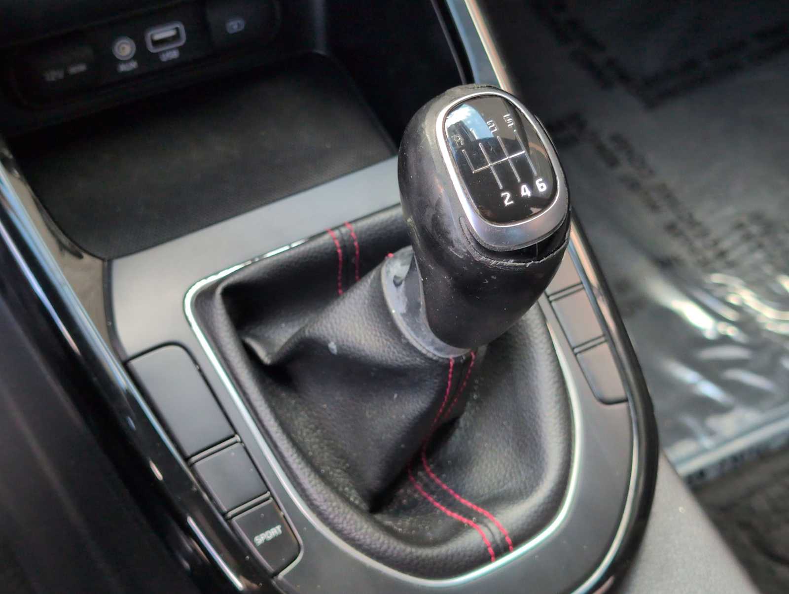 Thumbnail: 2020 Kia Forte - 31