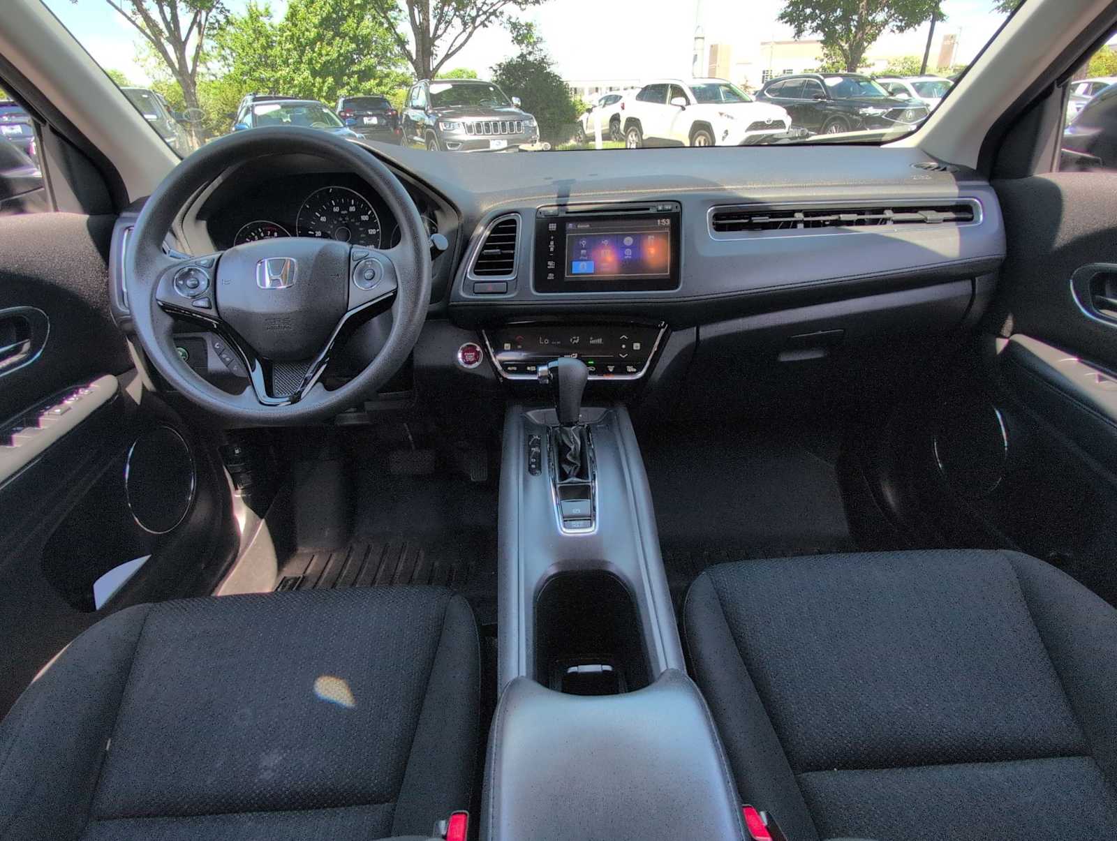 Thumbnail: 2016 Honda HR-V - 15
