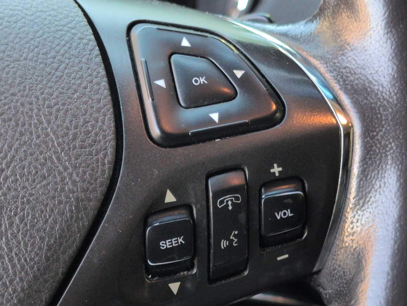 Thumbnail: 2014 Lincoln MKT - 23