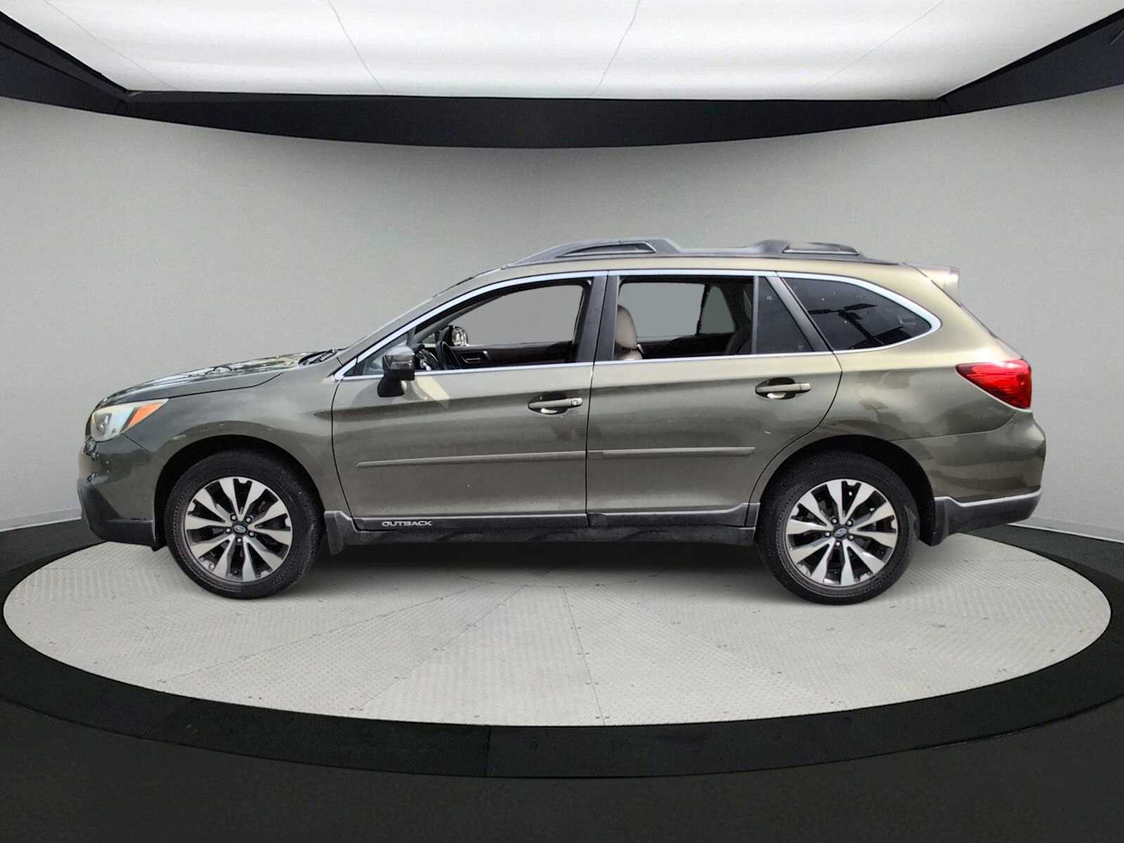 Thumbnail: 2015 Subaru Outback - 5