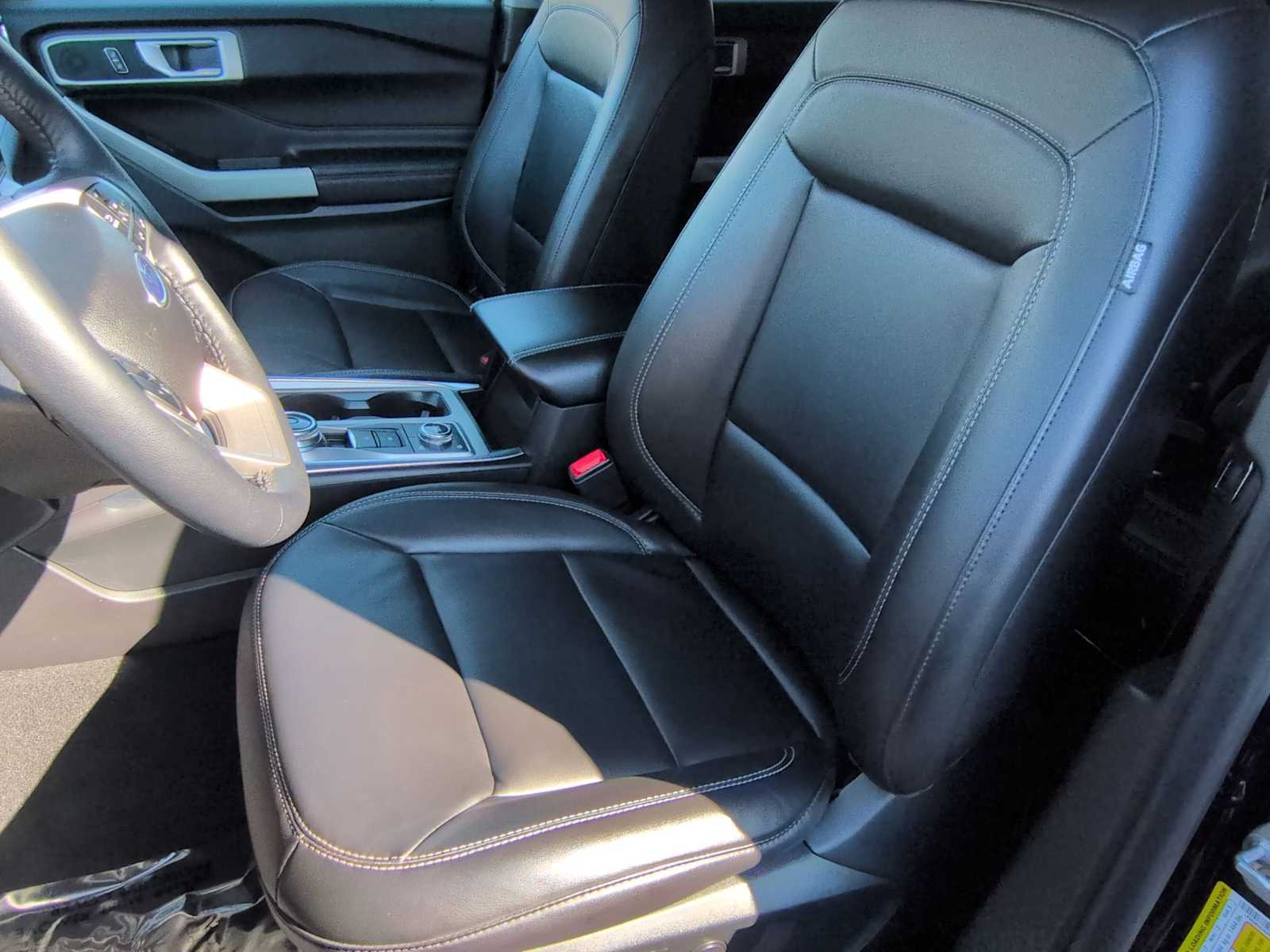 Thumbnail: 2023 Ford Explorer - 17