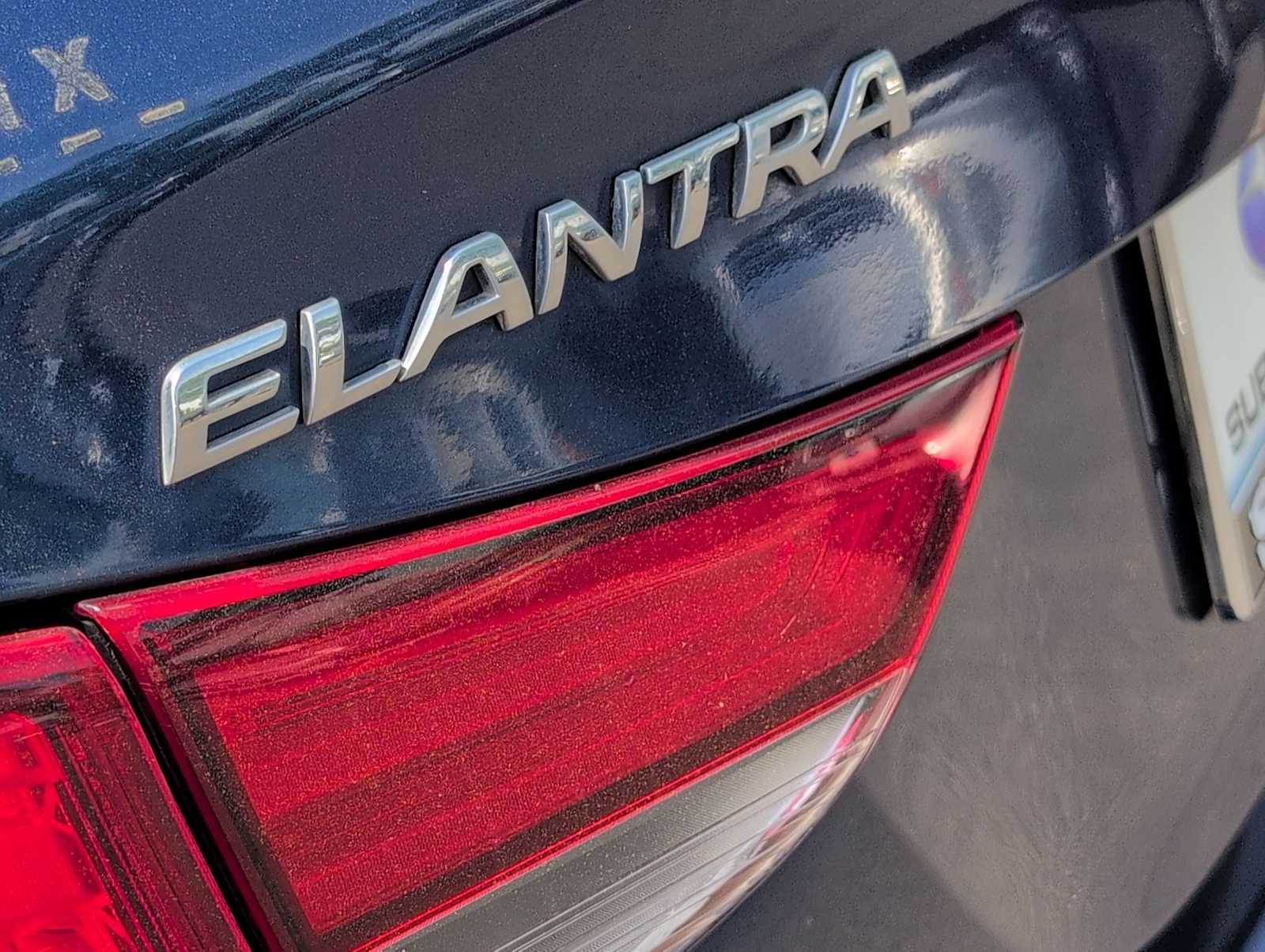 Thumbnail: 2016 Hyundai Elantra - 13