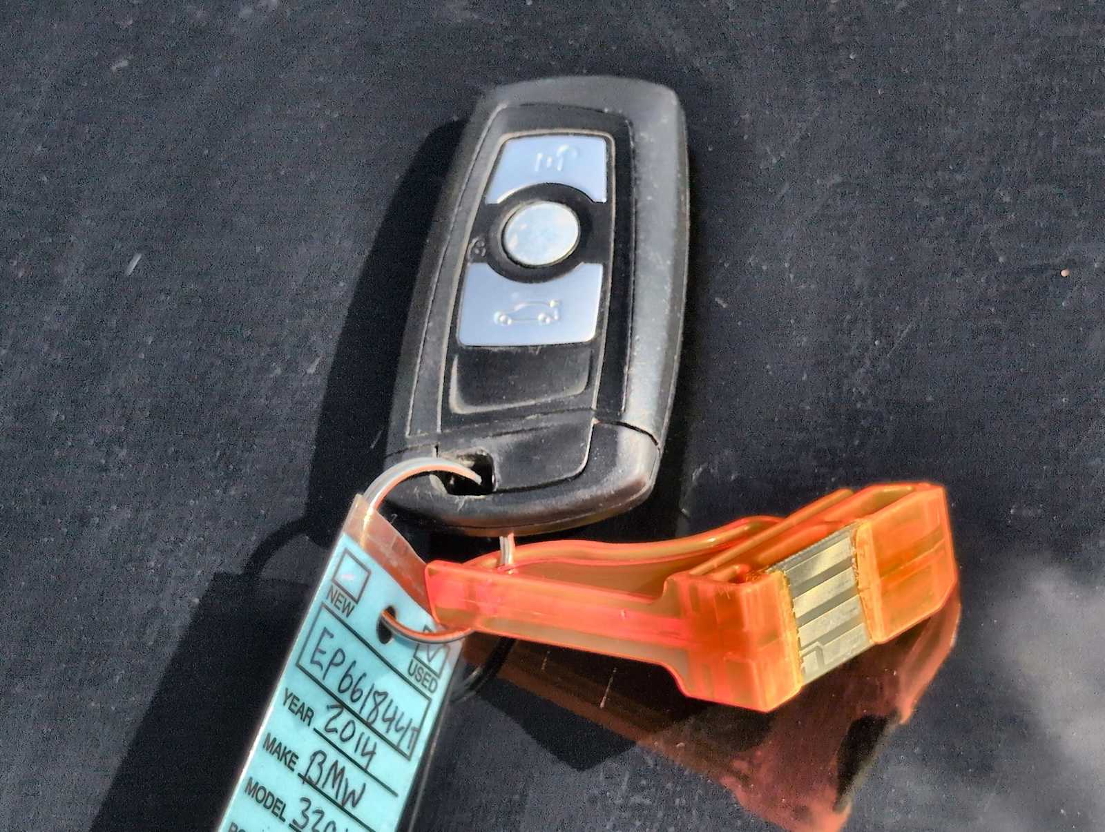 Thumbnail: 2014 BMW 3 Series - 30