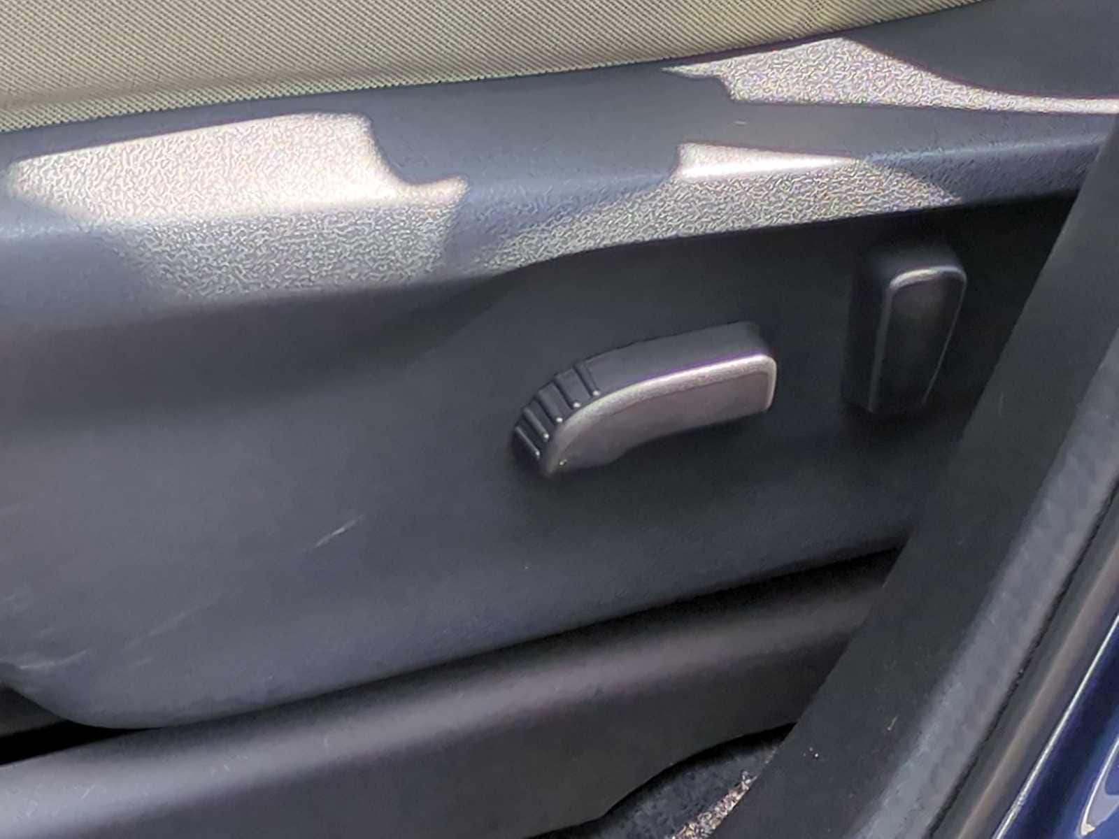 2022 Subaru Ascent Premium 9