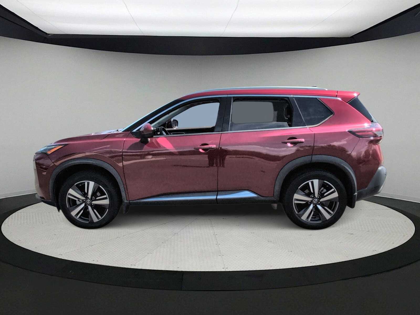 Thumbnail: 2021 Nissan Rogue - 5