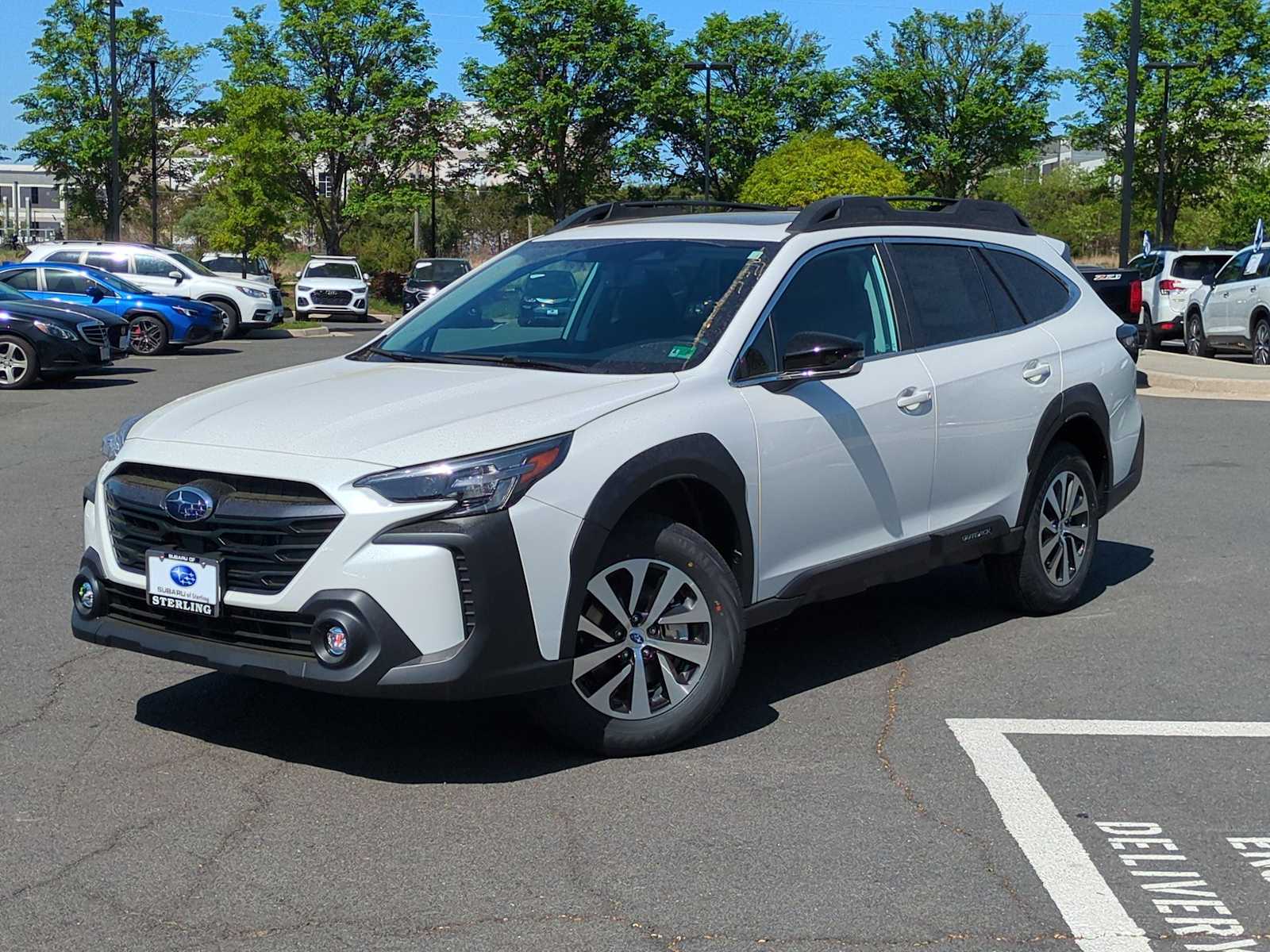 2025 Subaru Outback Premium -
                  Sterling, VA