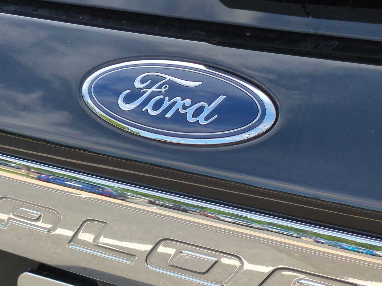 Thumbnail: 2023 Ford Explorer - 12