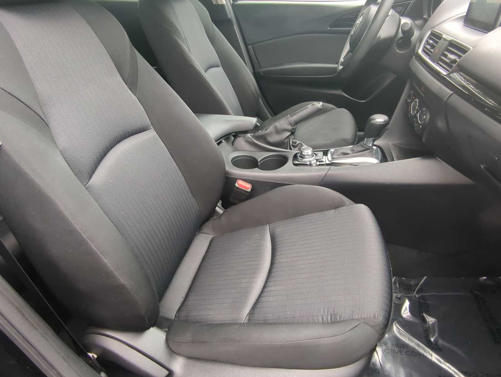 Thumbnail: 2015 Mazda Mazda3 - 21