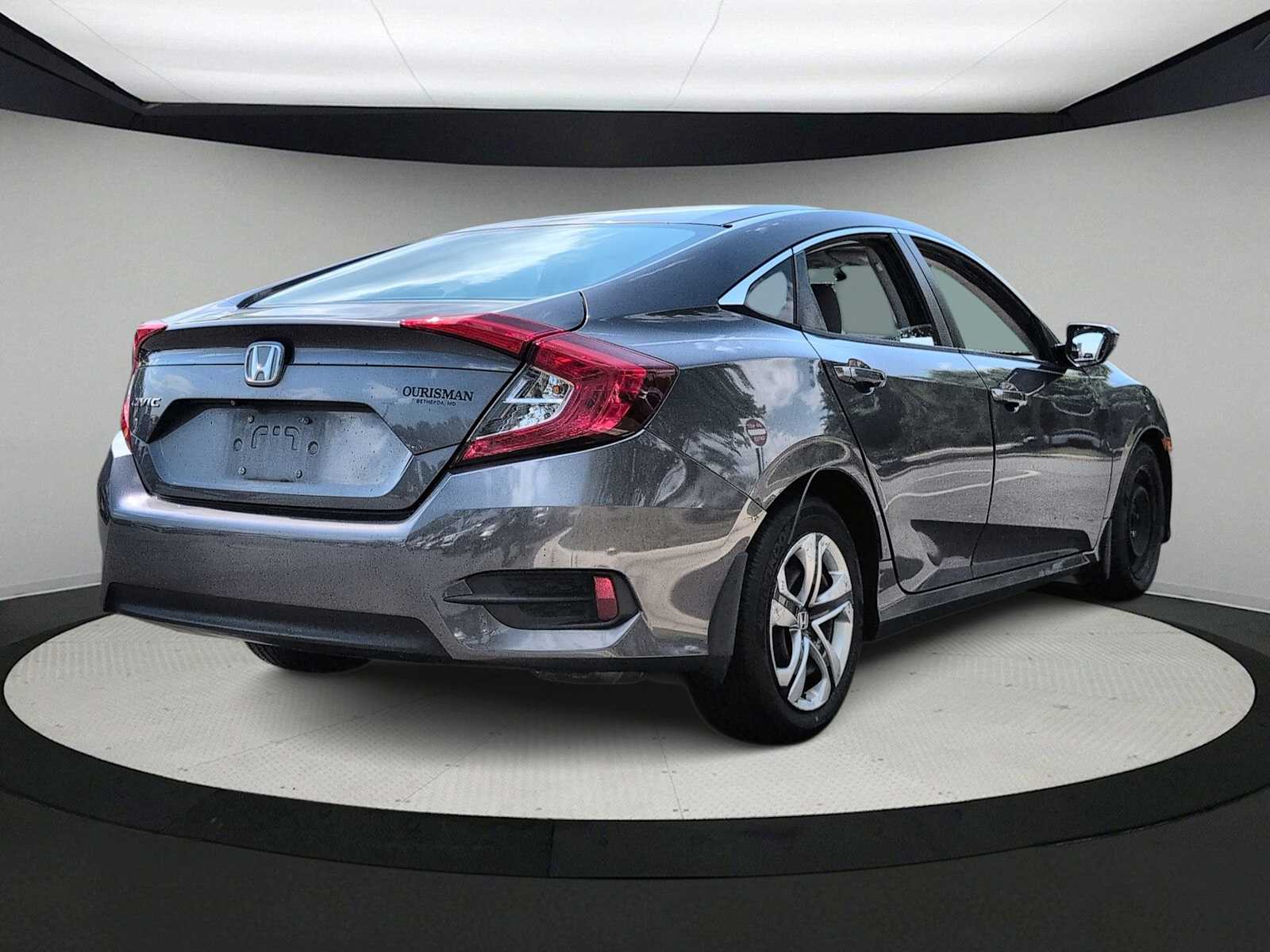 Thumbnail: 2017 Honda Civic - 8