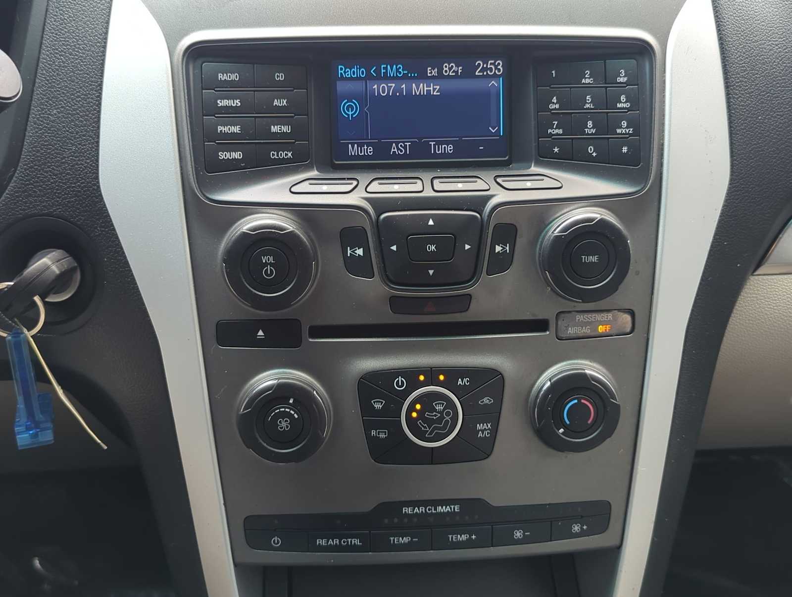 Thumbnail: 2013 Ford Explorer - 27