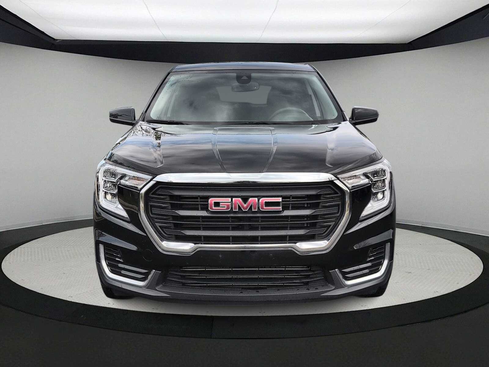 Thumbnail: 2024 GMC Terrain - 3