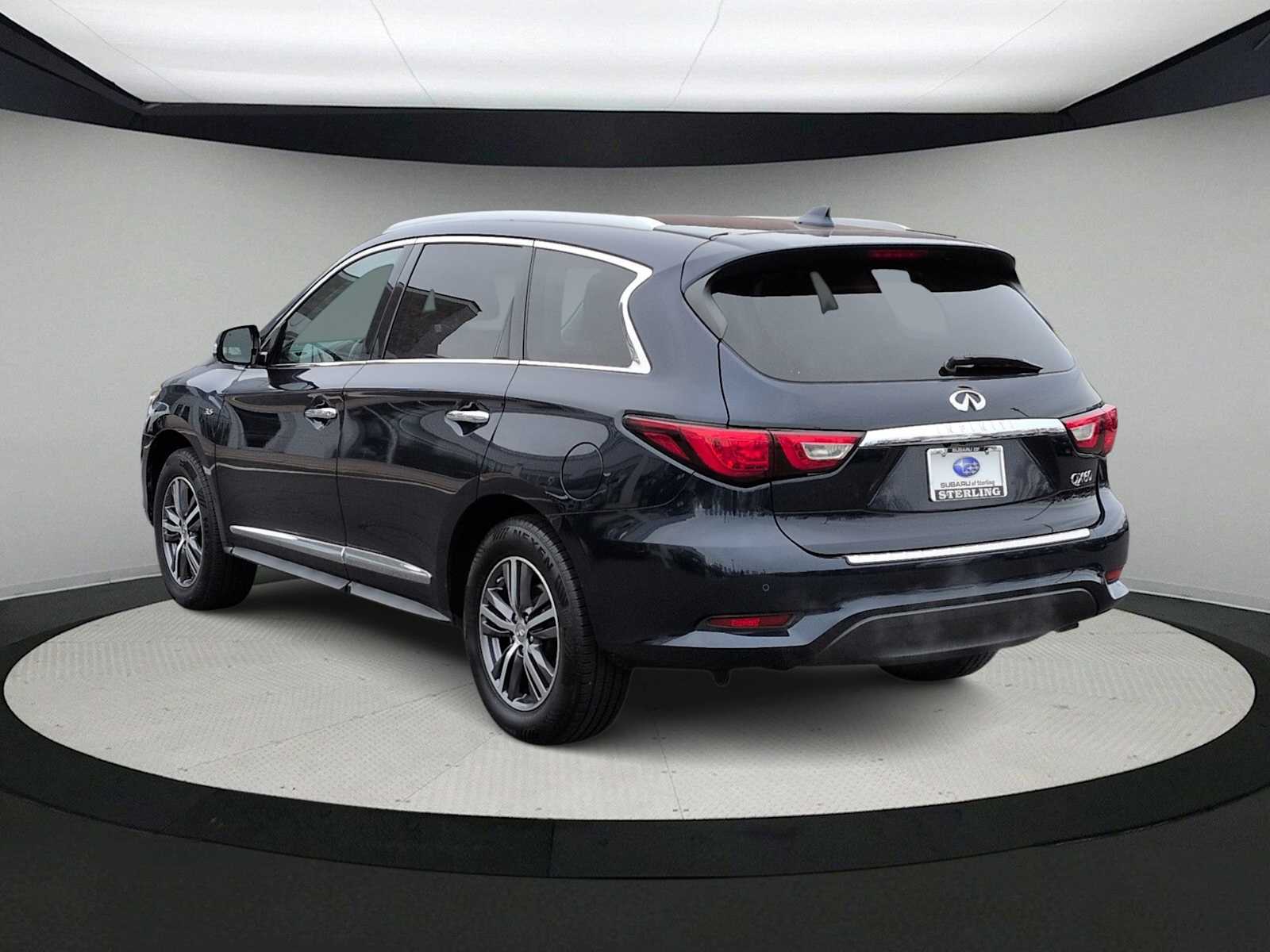 Thumbnail: 2017 INFINITI QX60 - 6