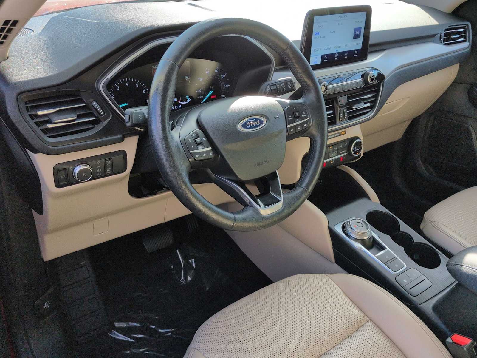 Thumbnail: 2020 Ford Escape - 16