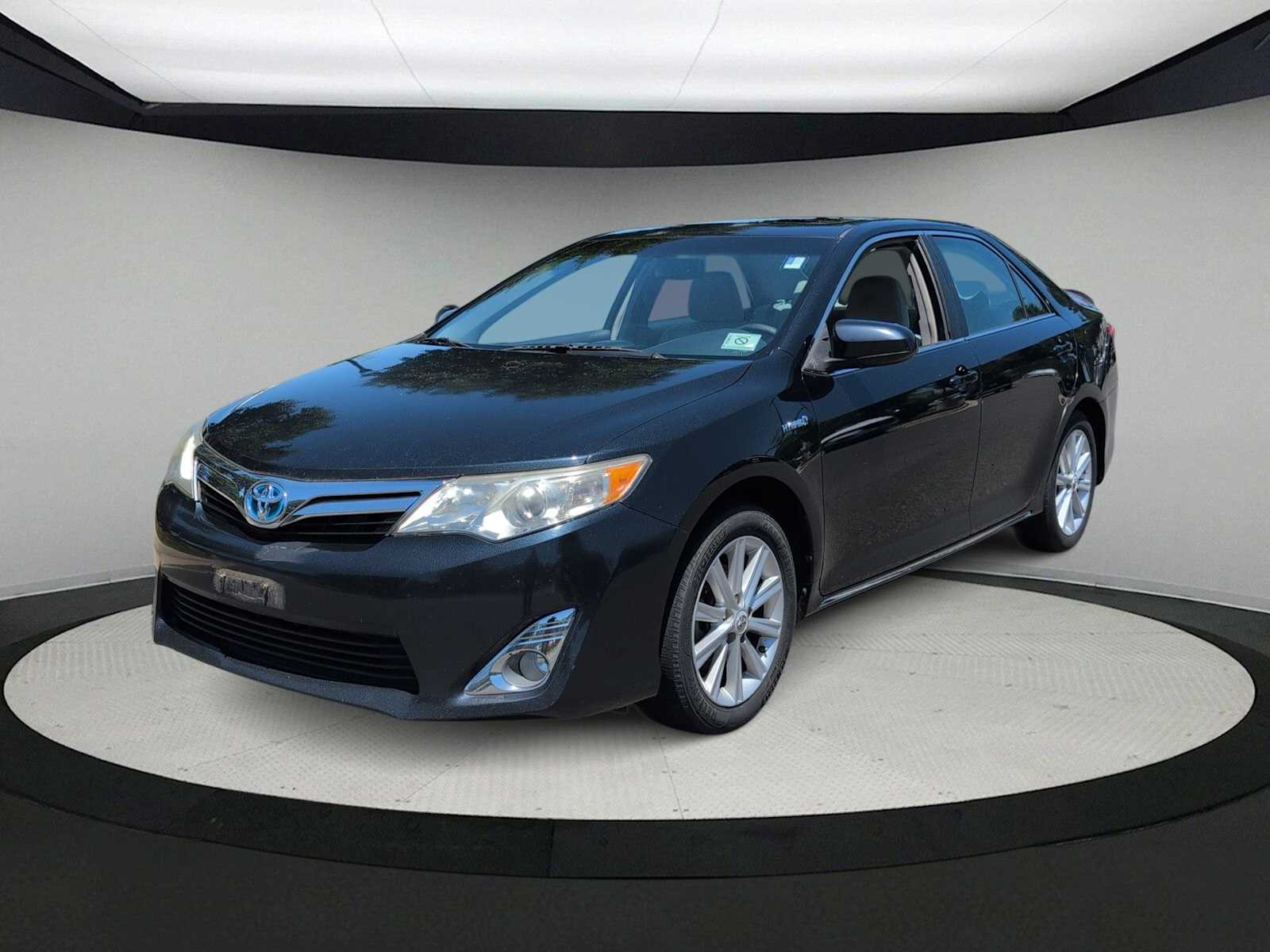 Thumbnail: 2012 Toyota Camry - 4