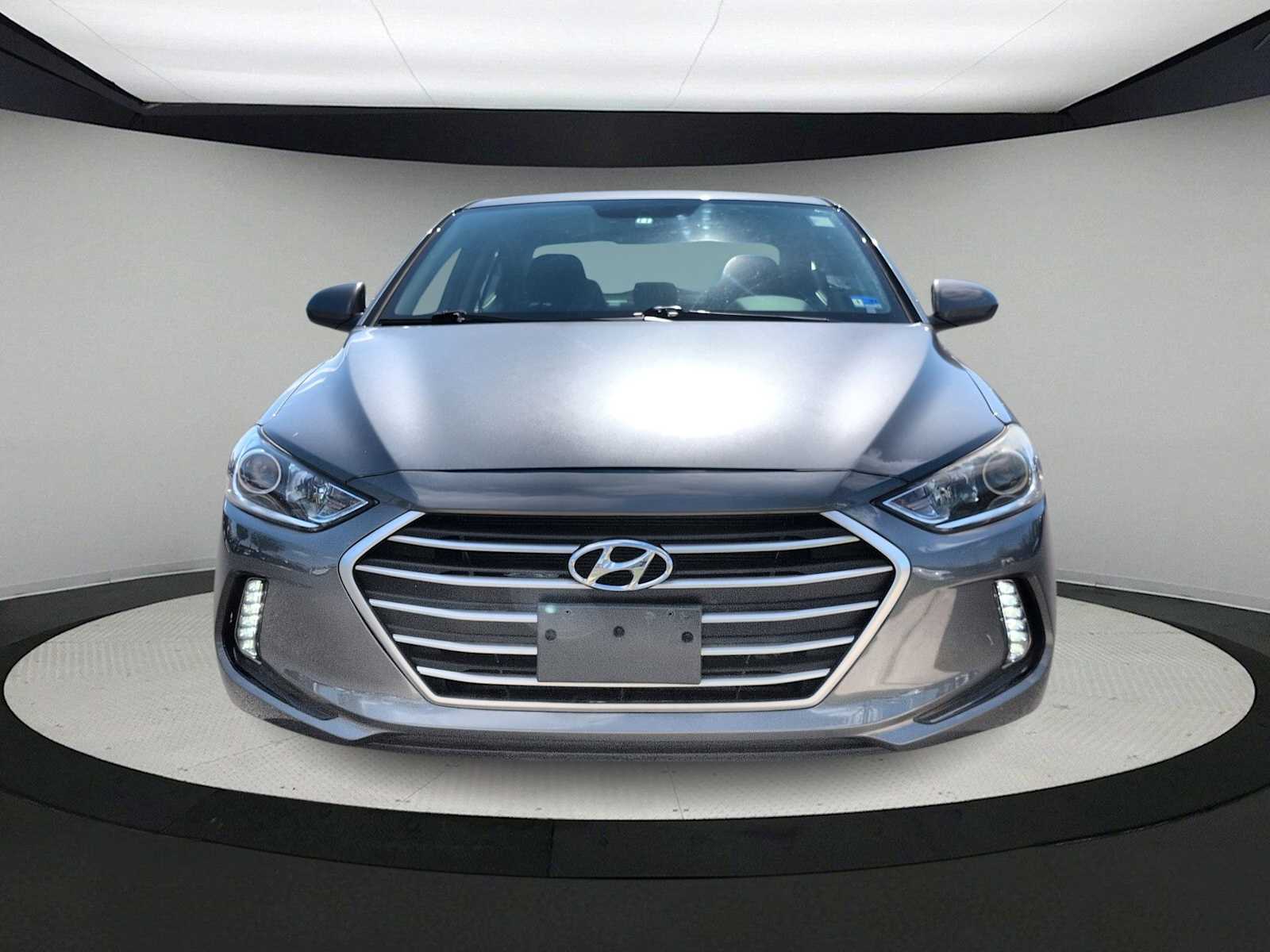 Thumbnail: 2018 Hyundai Elantra - 3