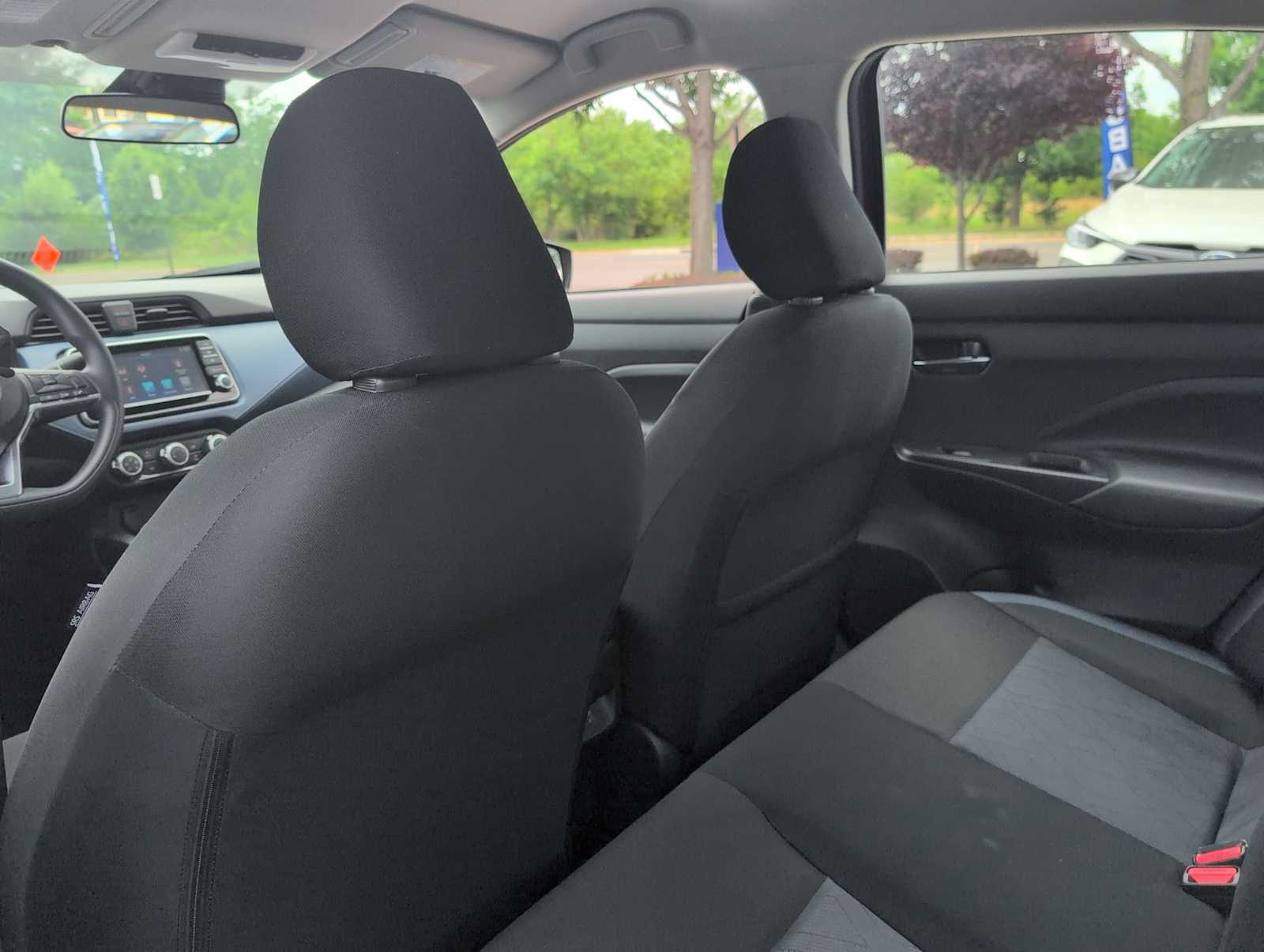 2025 Nissan Versa Sedan SV - Photo 16
