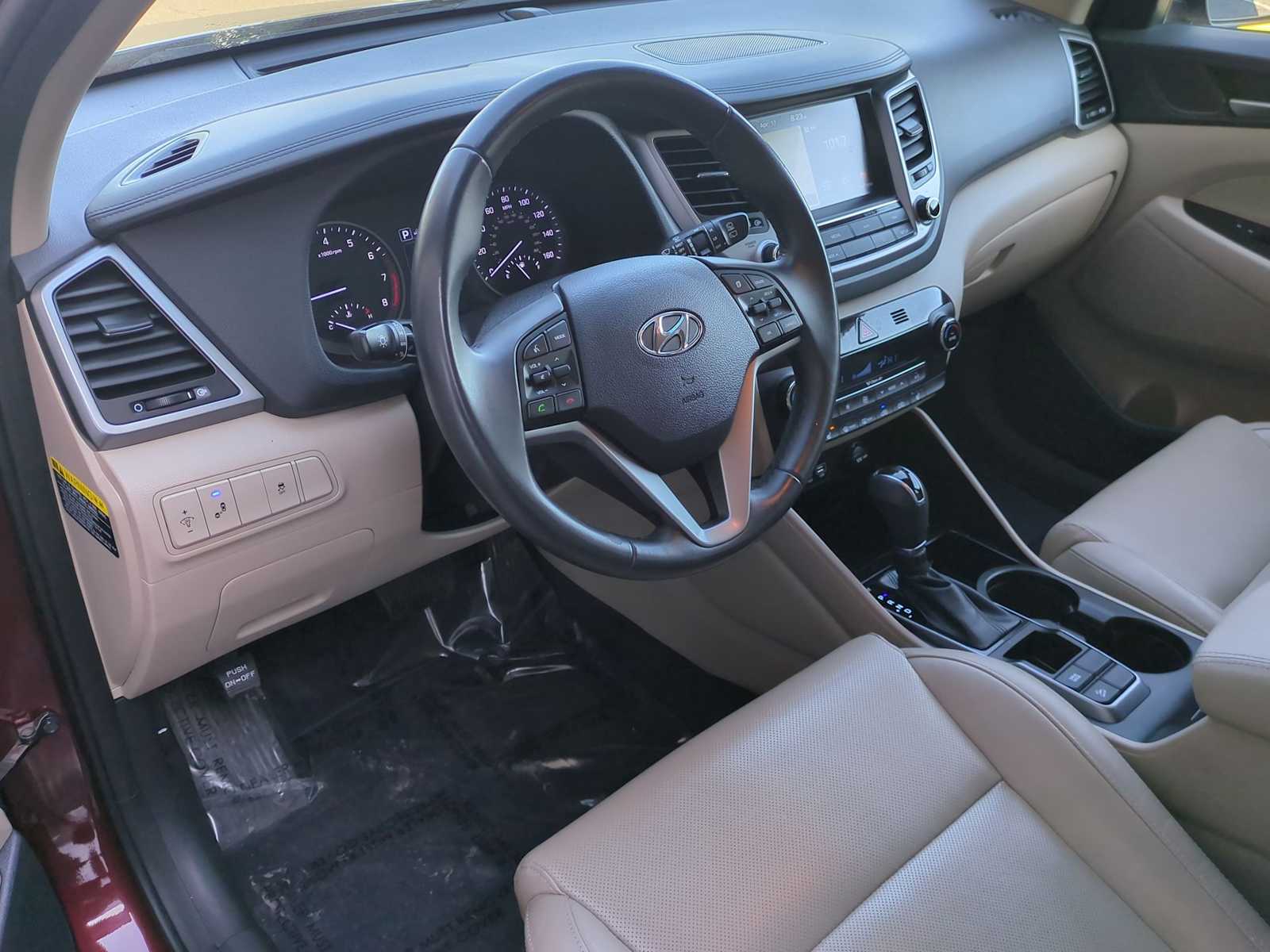 Thumbnail: 2018 Hyundai Tucson - 10