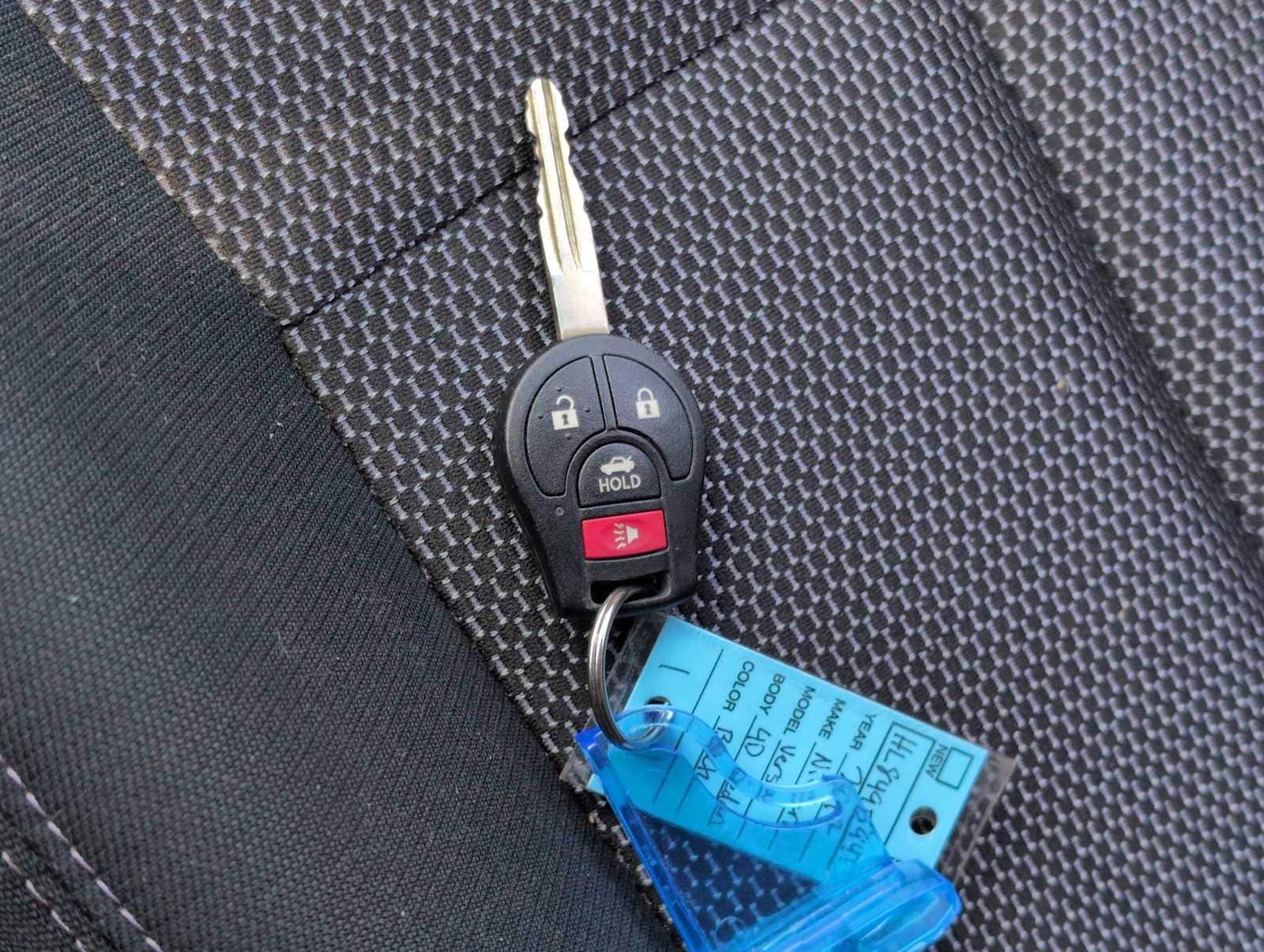 Thumbnail: 2017 Nissan Versa - 32