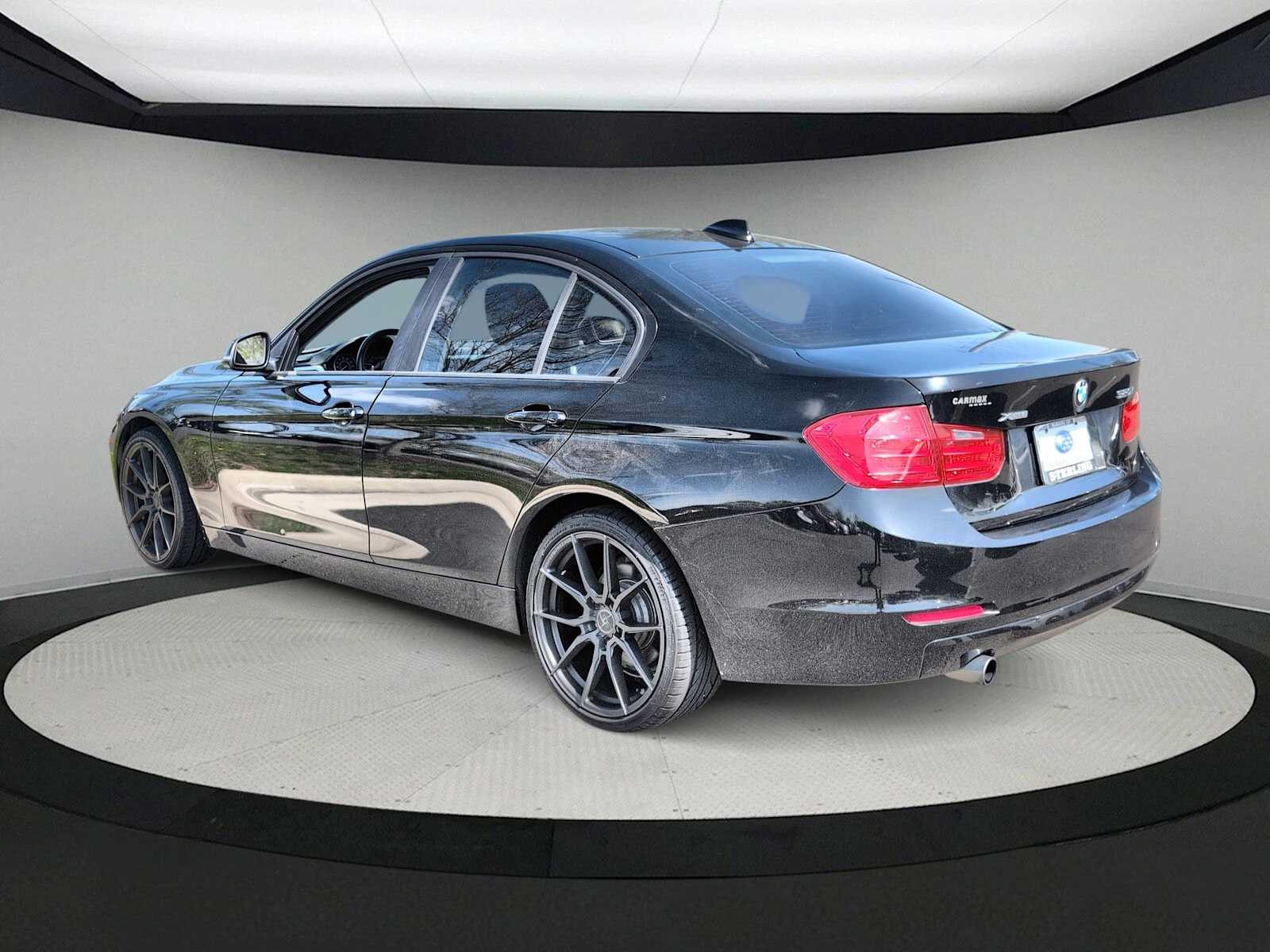 Thumbnail: 2014 BMW 3 Series - 6