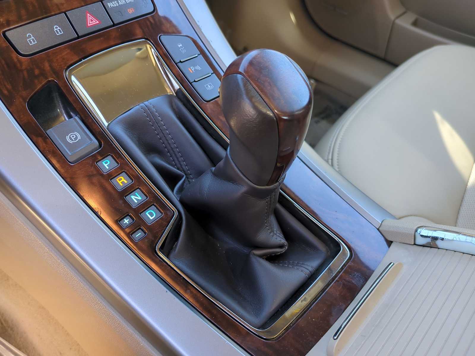 2011 Buick LaCrosse CXS 27