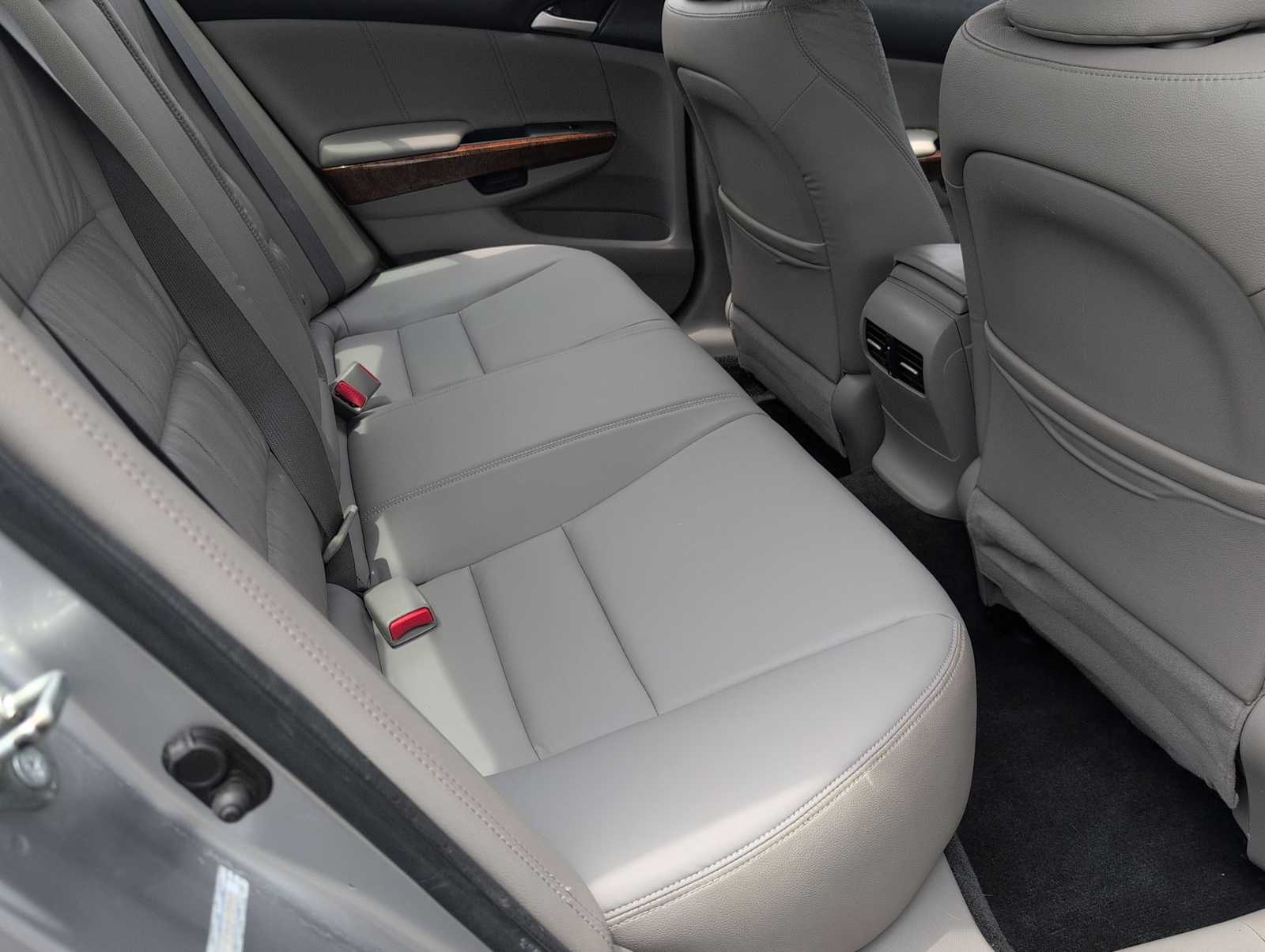 2011 Honda Accord EX-L V6 - Photo 20