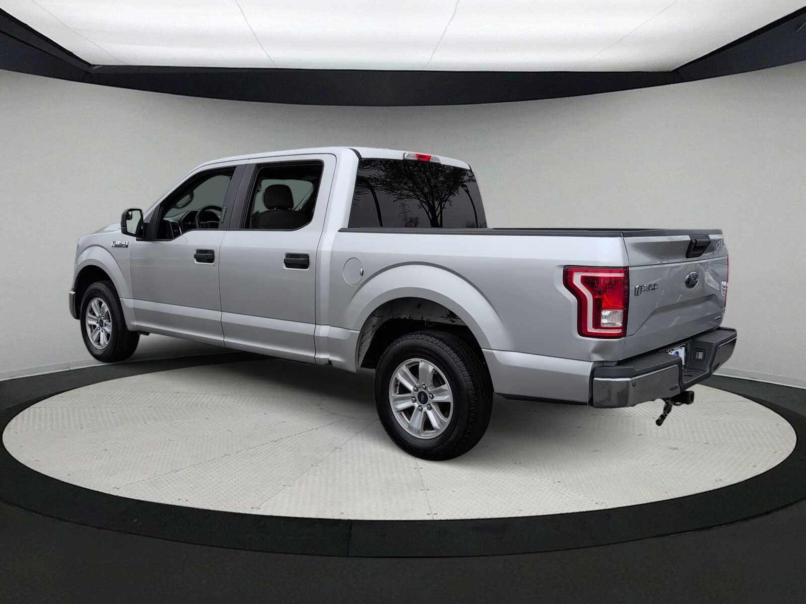 Thumbnail: 2016 Ford F-150 - 6