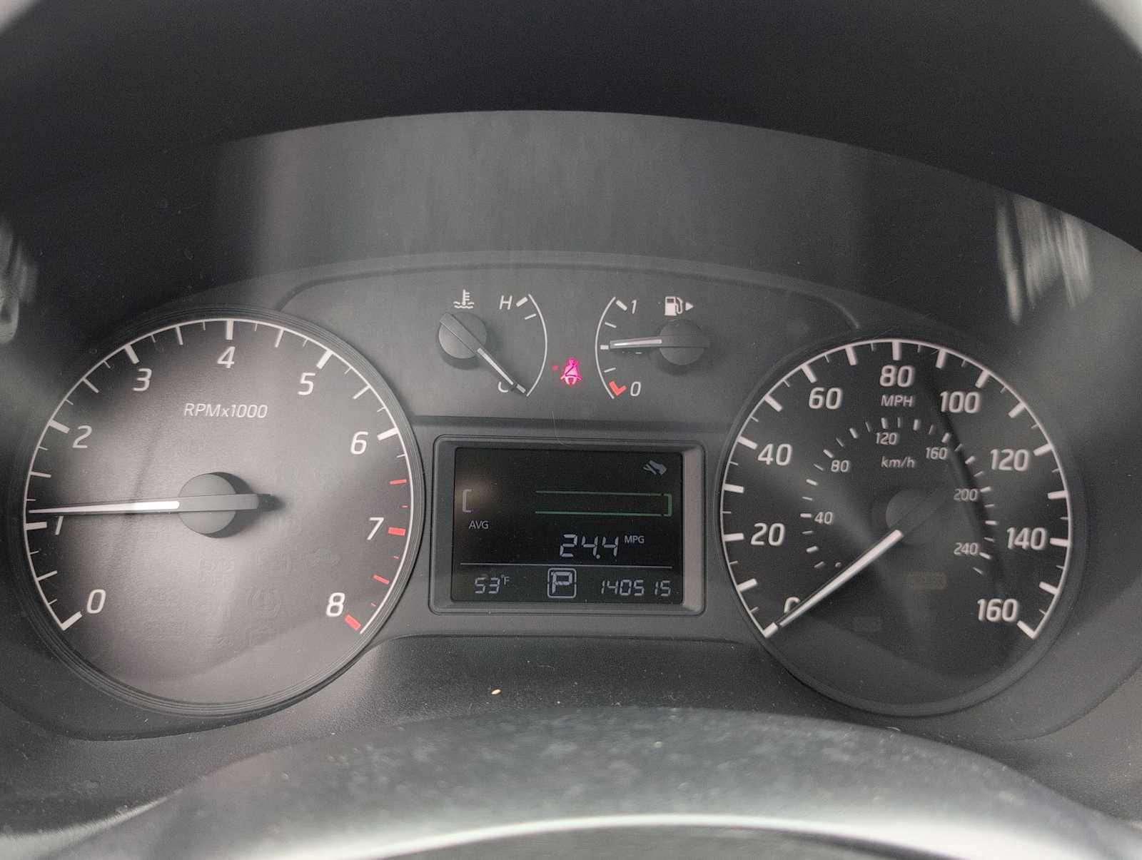 Thumbnail: 2015 Nissan Sentra - 29