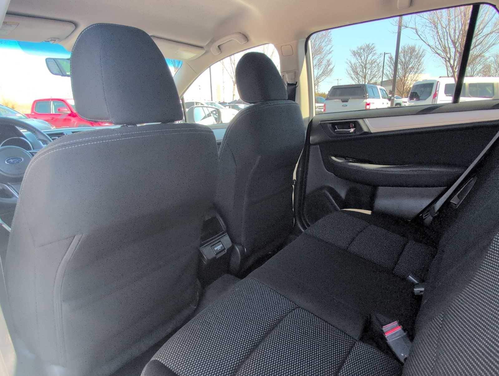 Thumbnail: 2018 Subaru Outback - 18