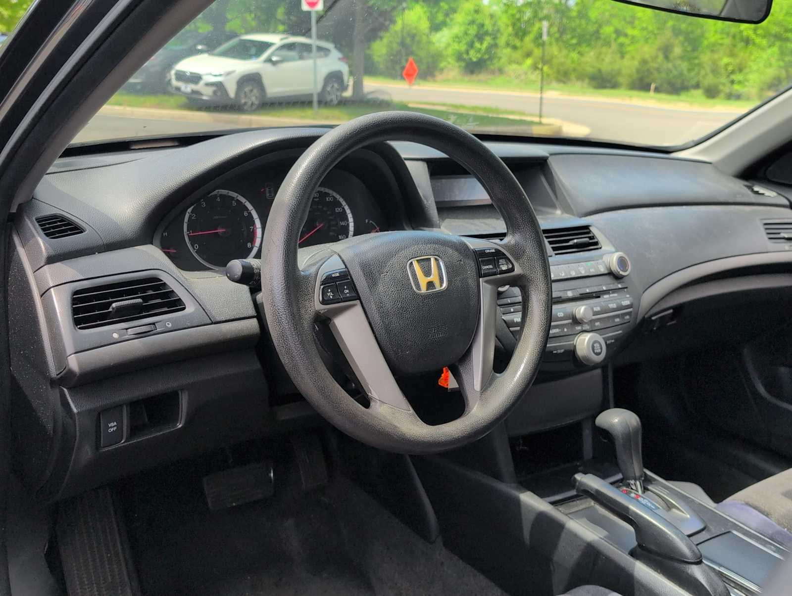 Thumbnail: 2010 Honda Accord - 10