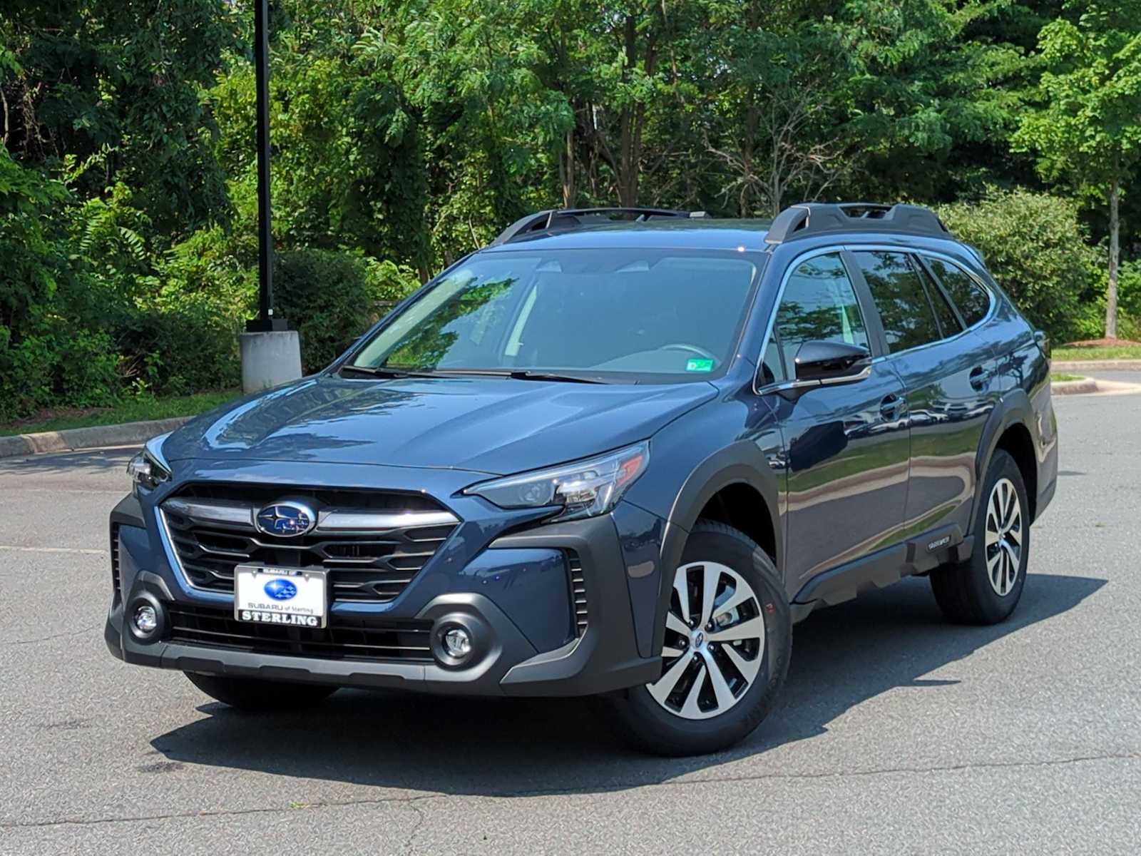 2025 Subaru Outback Premium Hero Image