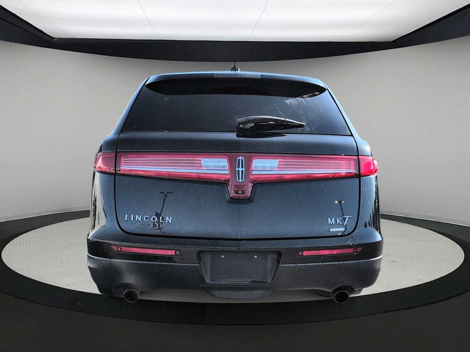Thumbnail: 2014 Lincoln MKT - 6