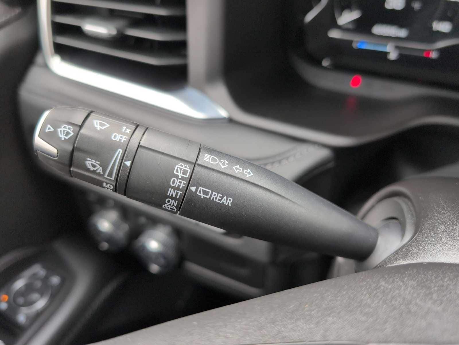 Thumbnail: 2024 GMC Yukon XL - 29