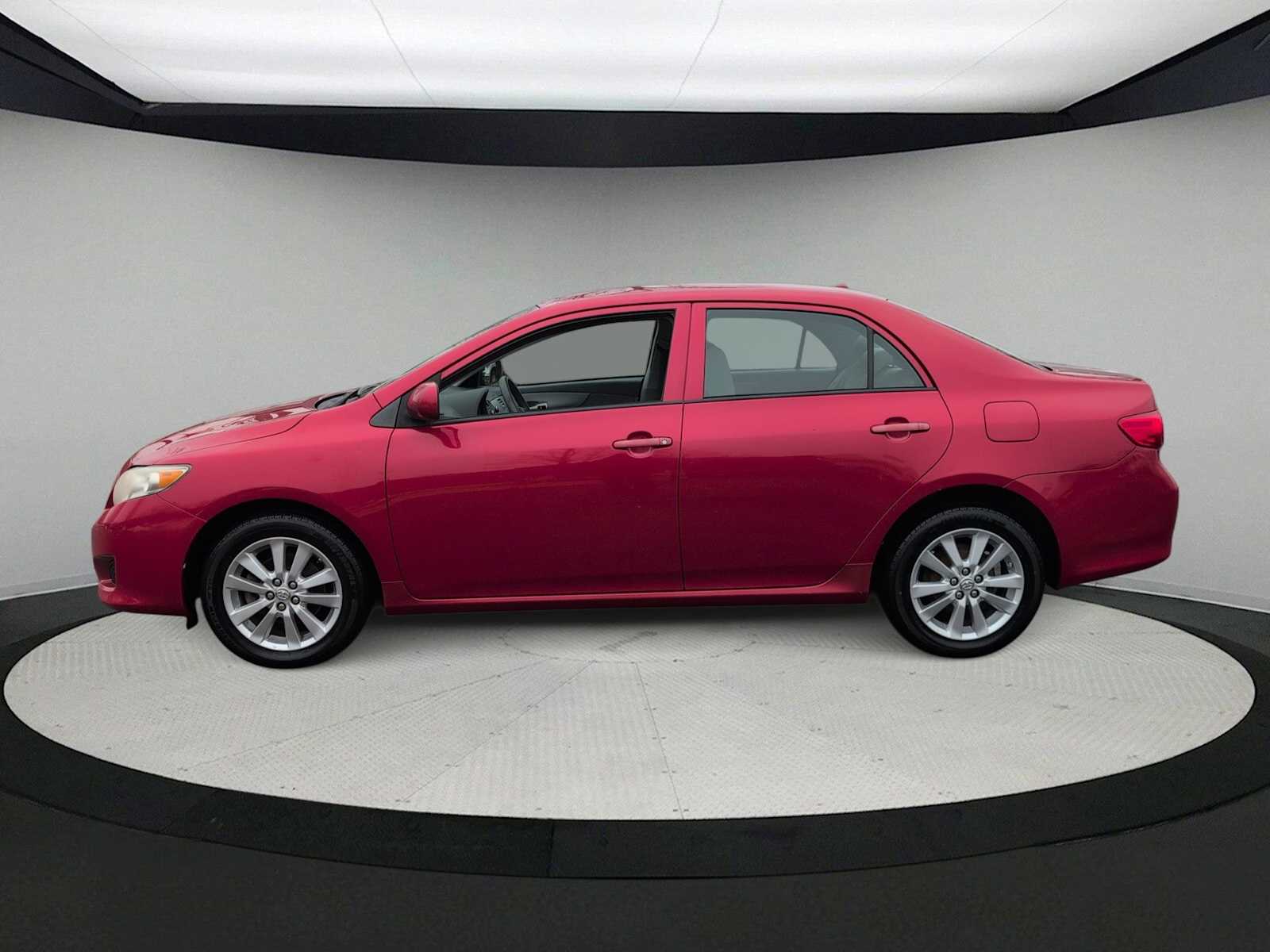 Thumbnail: 2010 Toyota Corolla - 5