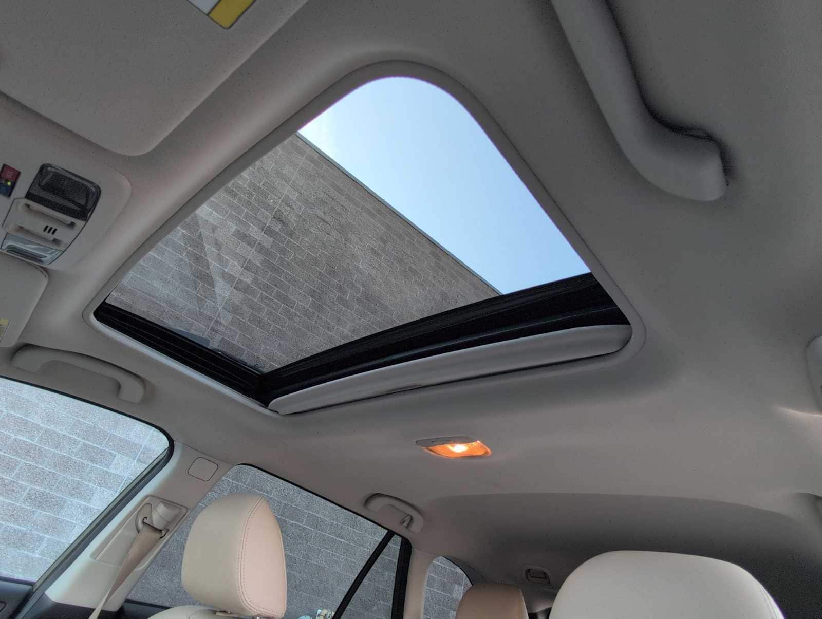 Thumbnail: 2017 Subaru Outback - 20