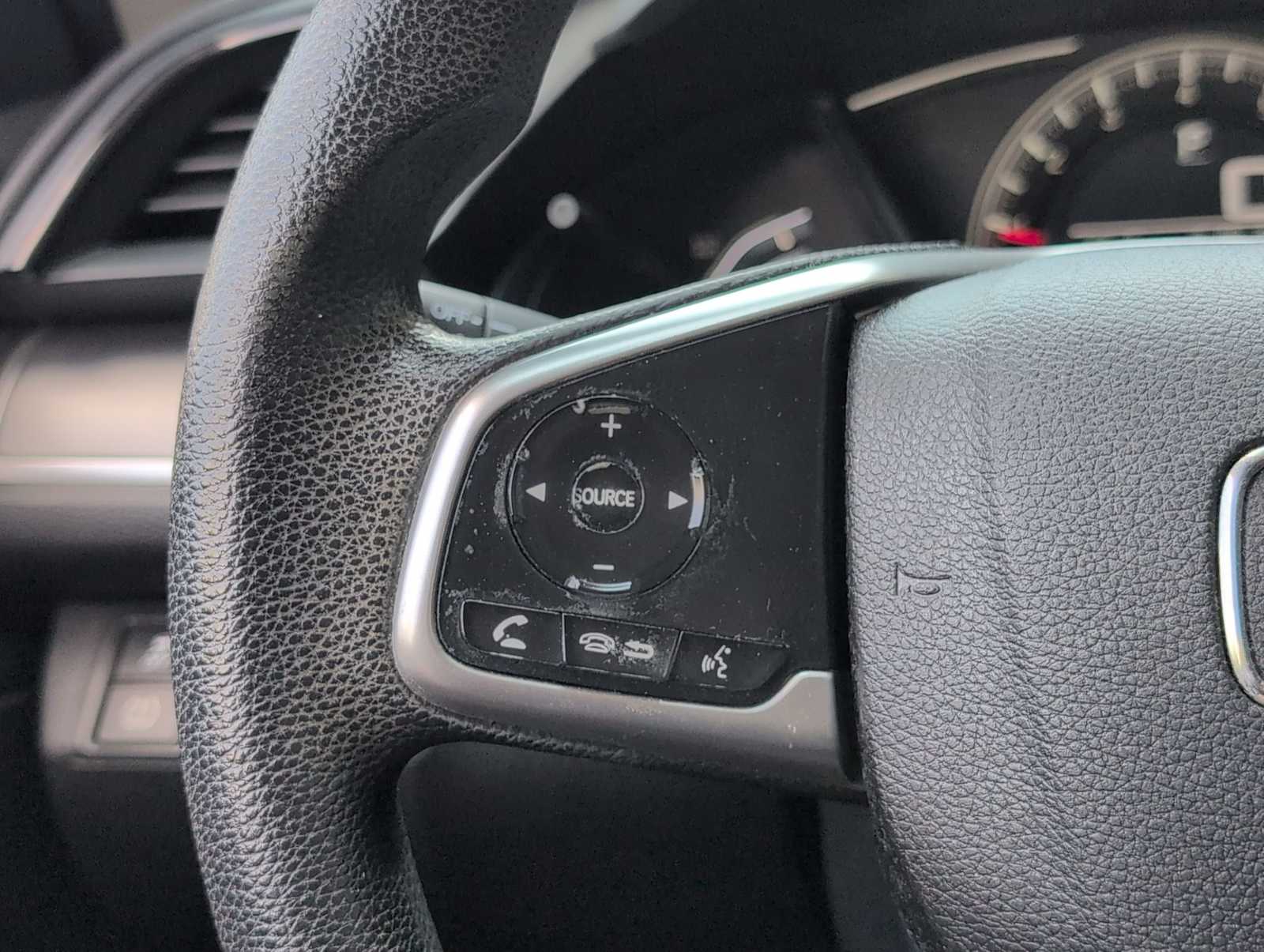 Thumbnail: 2017 Honda Civic - 22