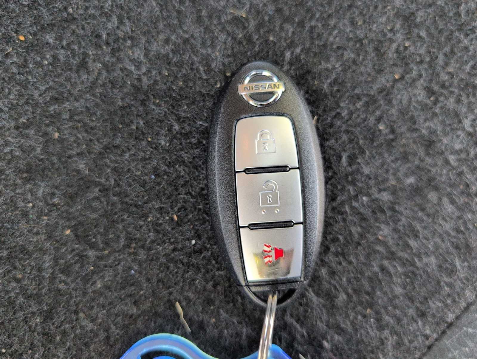 Thumbnail: 2014 Nissan Pathfinder - 32