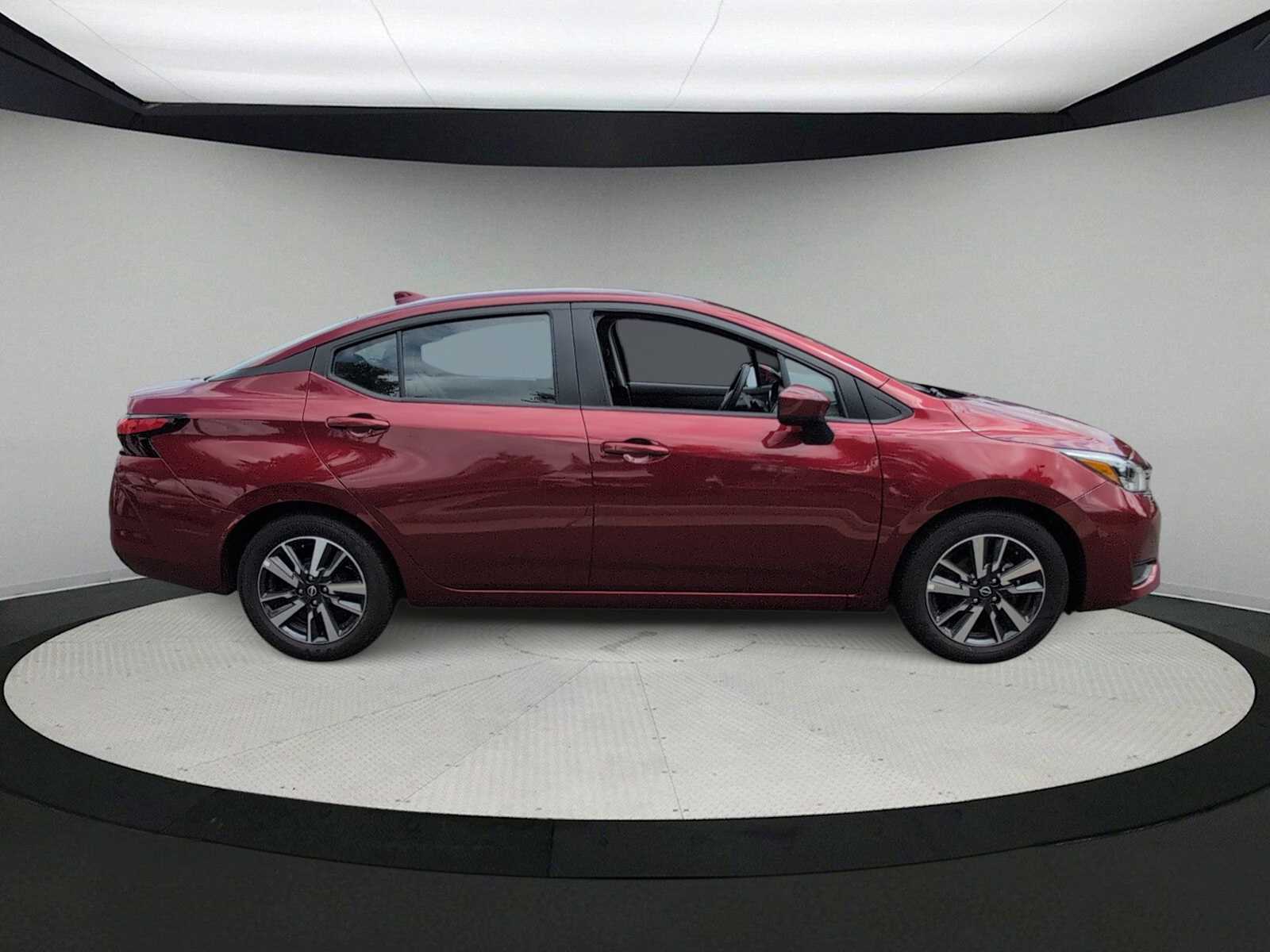 2025 Nissan Versa Sedan SV - Photo 9