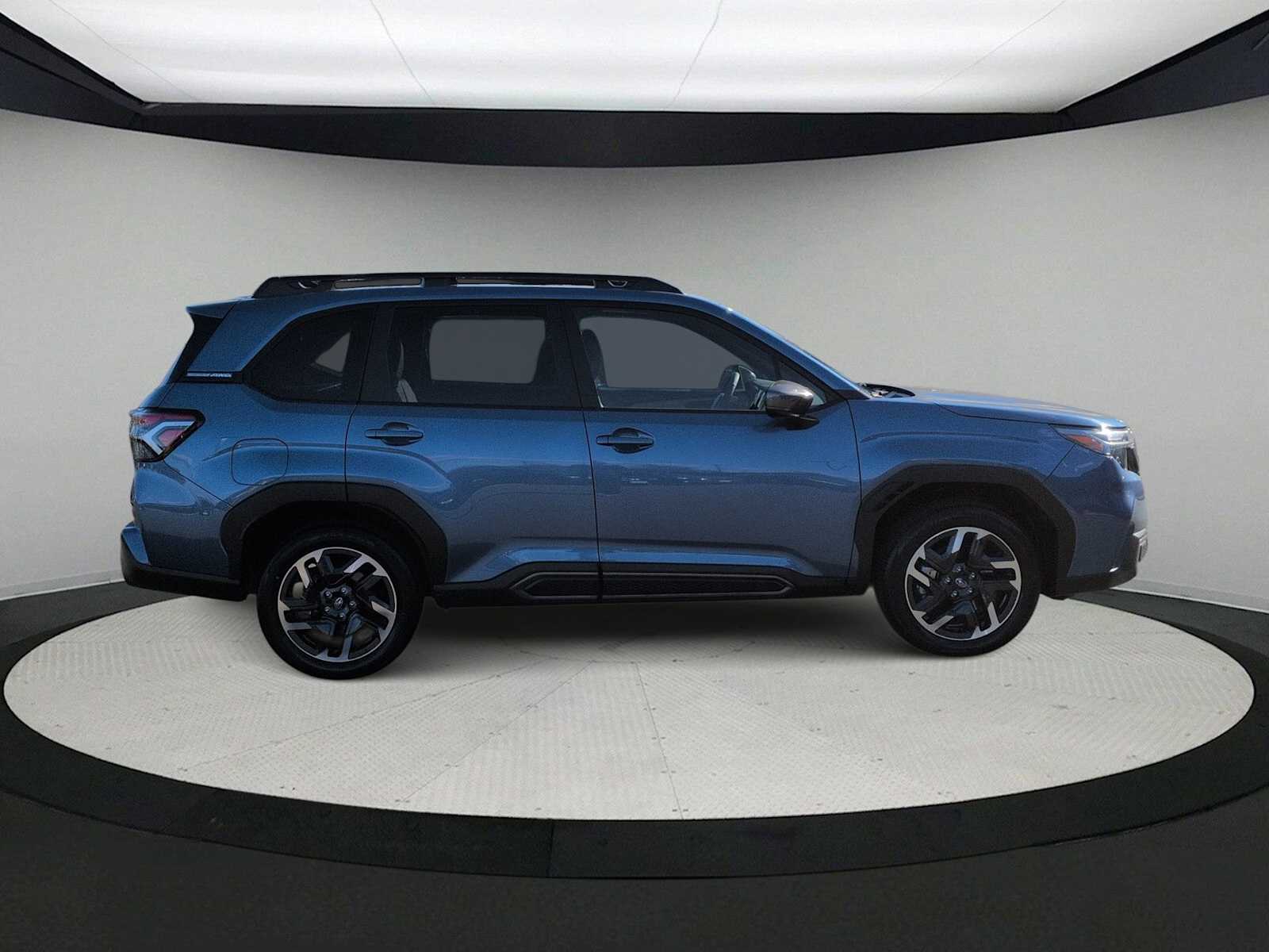 Thumbnail: 2025 Subaru Forester - 9